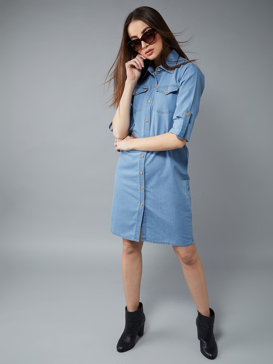 

The Roadster Lifestyle Co. Women Pure Cotton Shirt Collar Roll-Up Sleeves Denim Dress, Blue