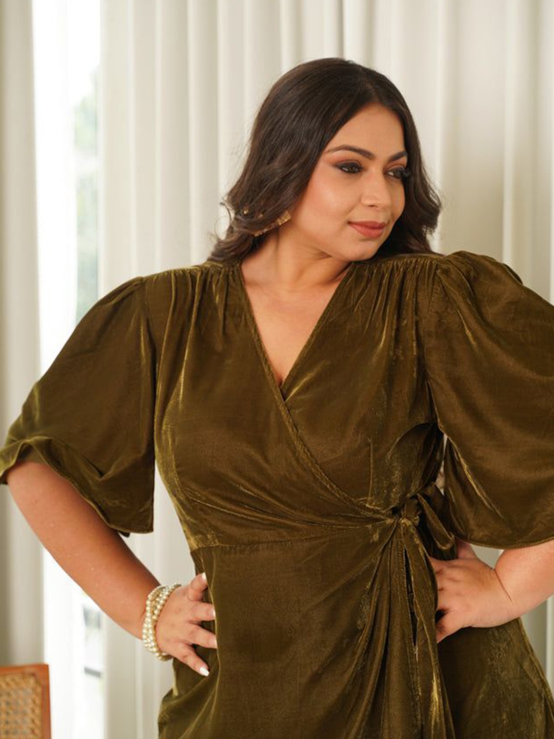 

NANGALIA RUCHIRA Women Olivia Velvet V-Neck Wrap Gown, Olive