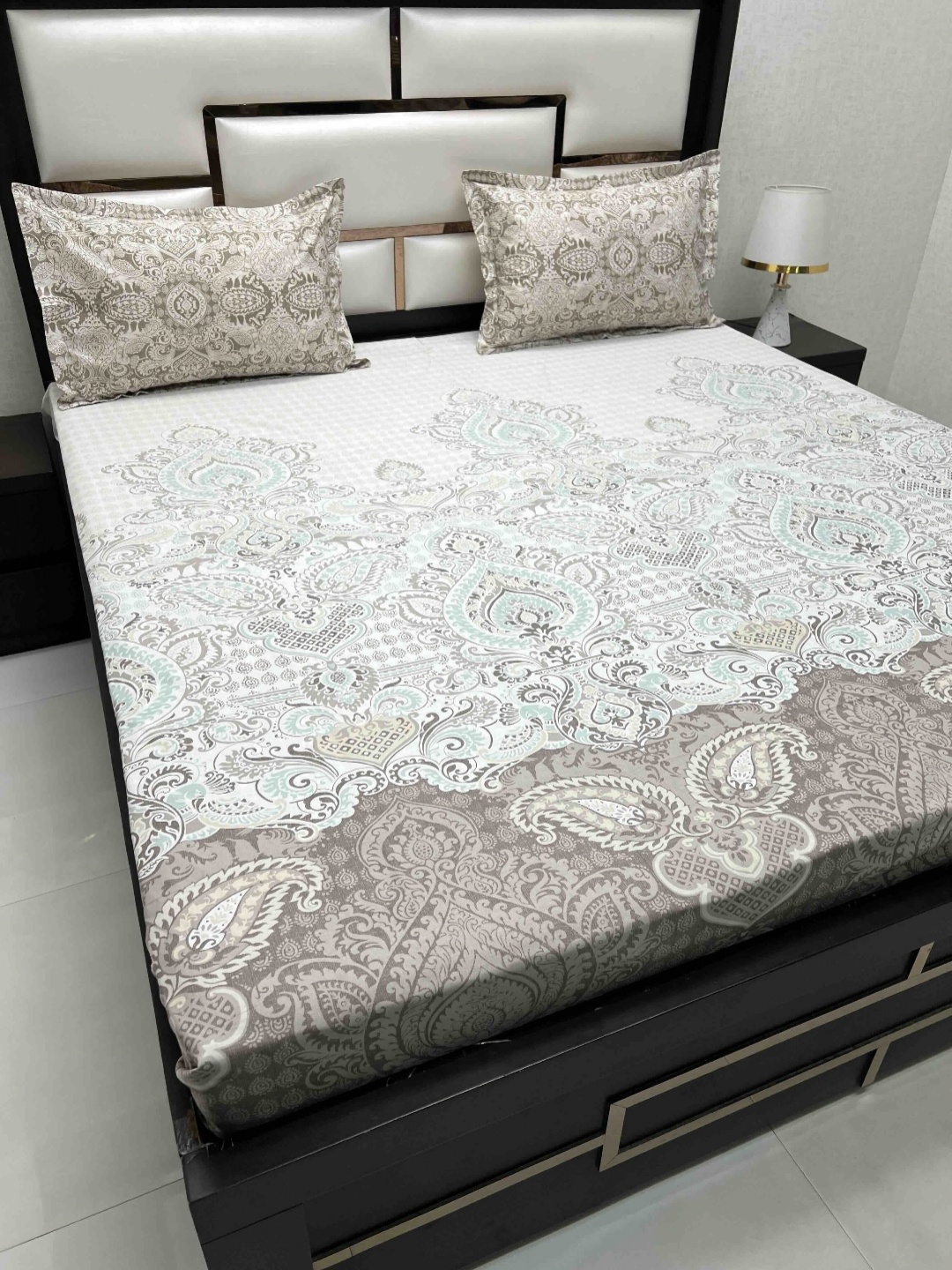 

Pure Decor Cotton King Size Double Bed Bedsheet With 2 Pillow Covers 2.74m X 2.74m, Brown