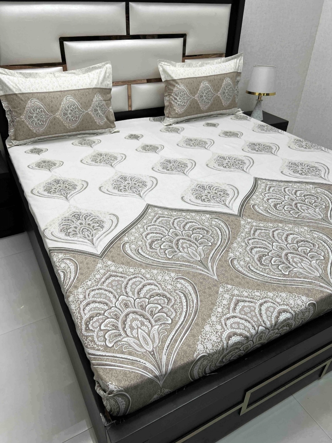 

Pure Decor Cotton King Size Double Bed Bedsheet With 2 Pillow Covers 2.74m X 2.74m, Brown