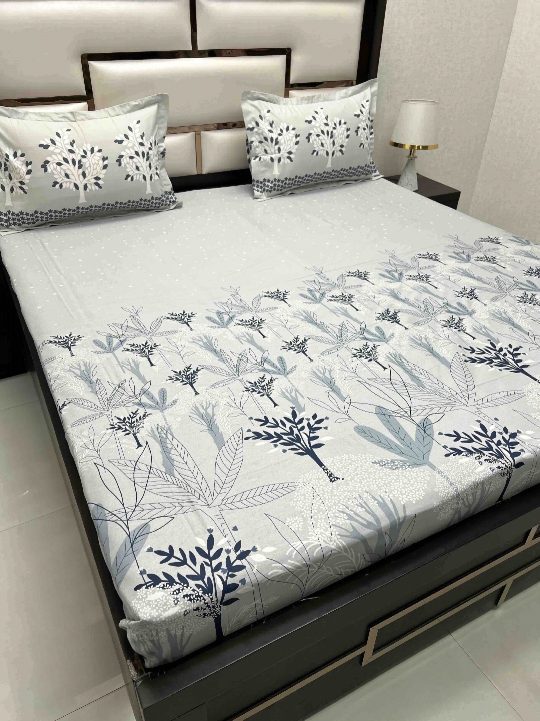 

Pure Decor Cotton King Size Double Bed Bedsheet With 2 Pillow Covers 2.74m X 2.74m, Grey