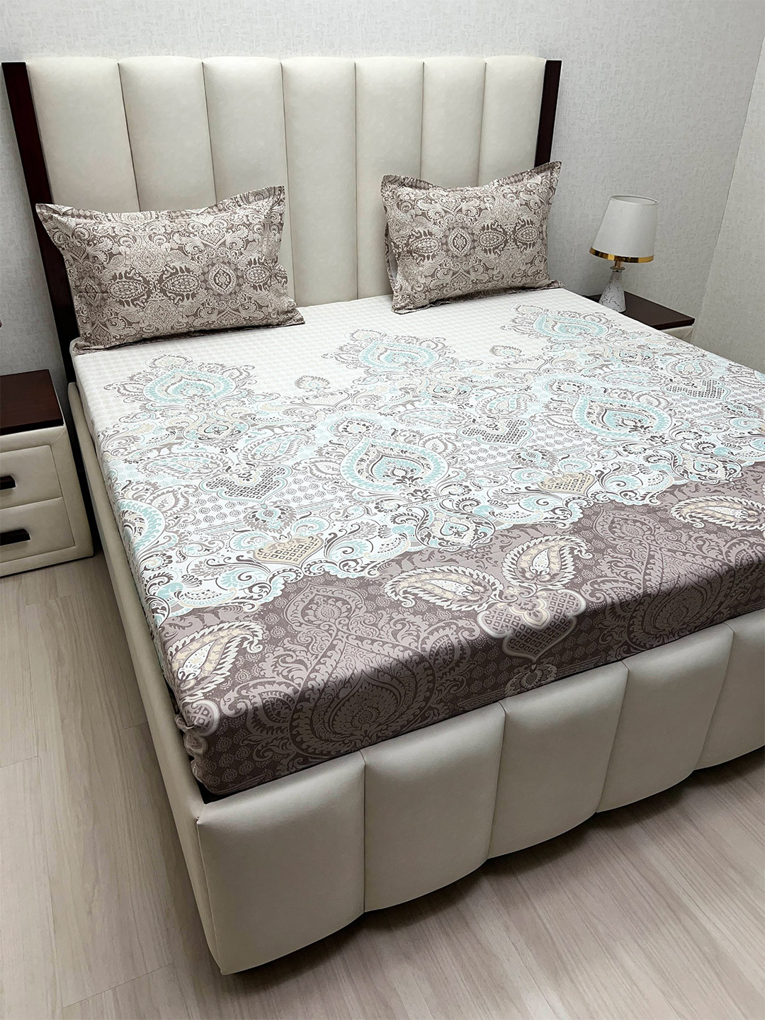 

Pure Decor Cotton King Size Double Bed Bedsheet With 2 Pillow Covers 2.74m X 2.74m, Brown