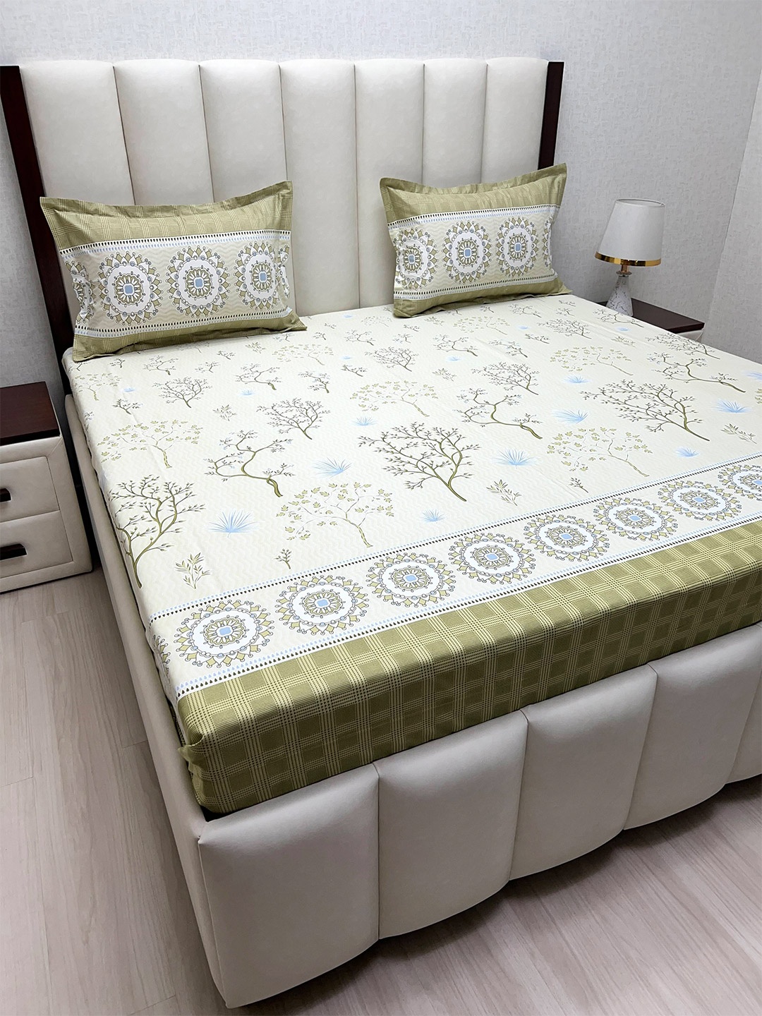 

Pure Decor Cotton King Size Double Bed Bedsheet With 2 Pillow Covers 2.74m X 2.74m, Green