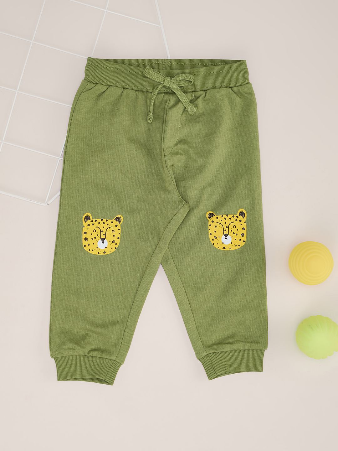 

Pantaloons Baby Boys Printed Pure Cotton Mid Rise Joggers, Olive