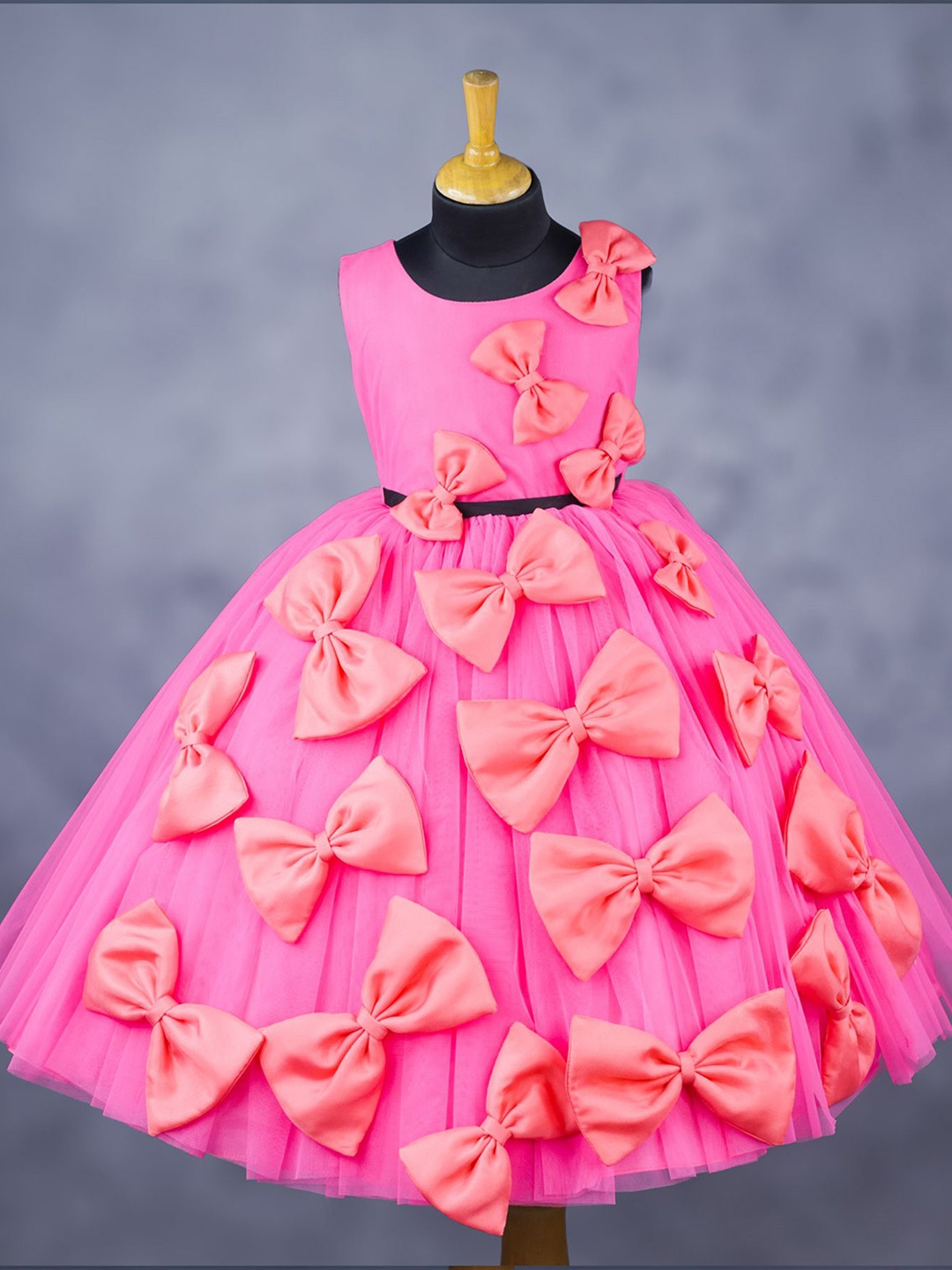 

Li & Li Boutique Girls Floral Net Sleeveless Maxi Gown Dress With Applique Bow details, Rose