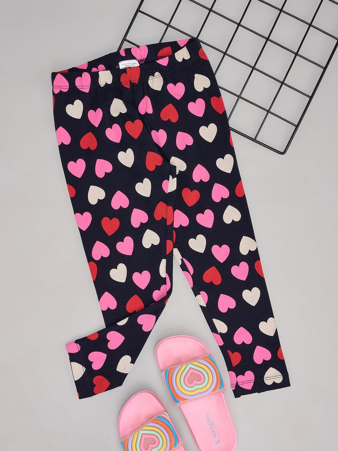 

Pantaloons Junior Girls Printed Slim Fit Track Pants, Navy blue