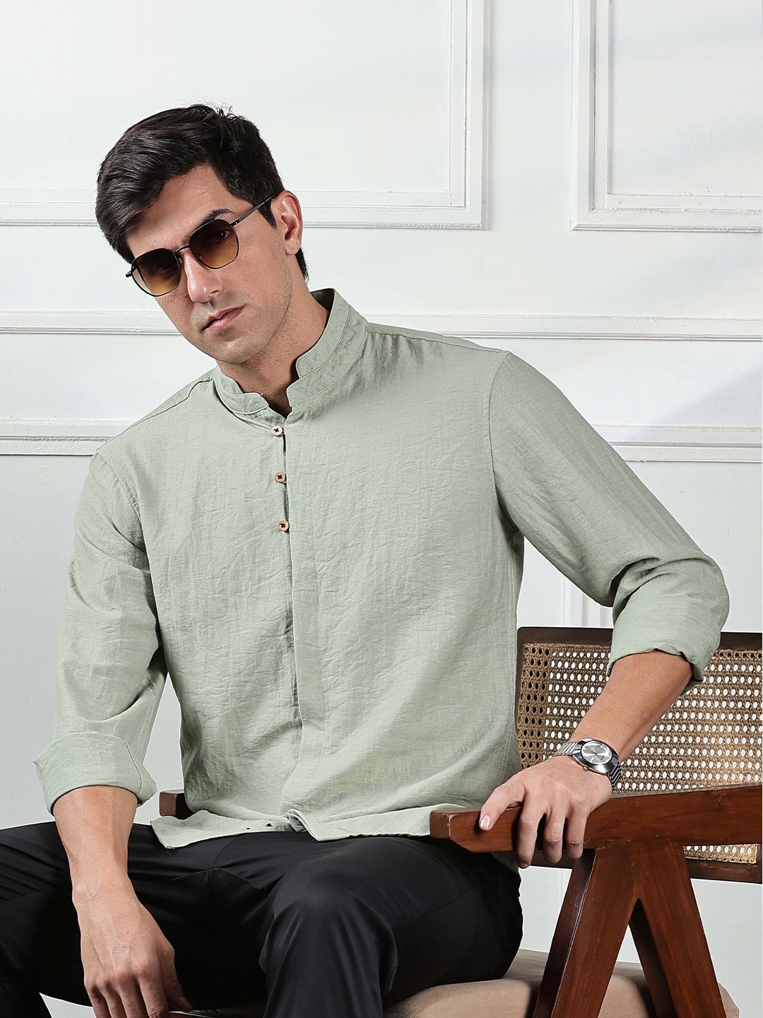

HERE&NOW Men Mandarin Collar Solid Cotton Regular Fit Casual Shirt, Sea green
