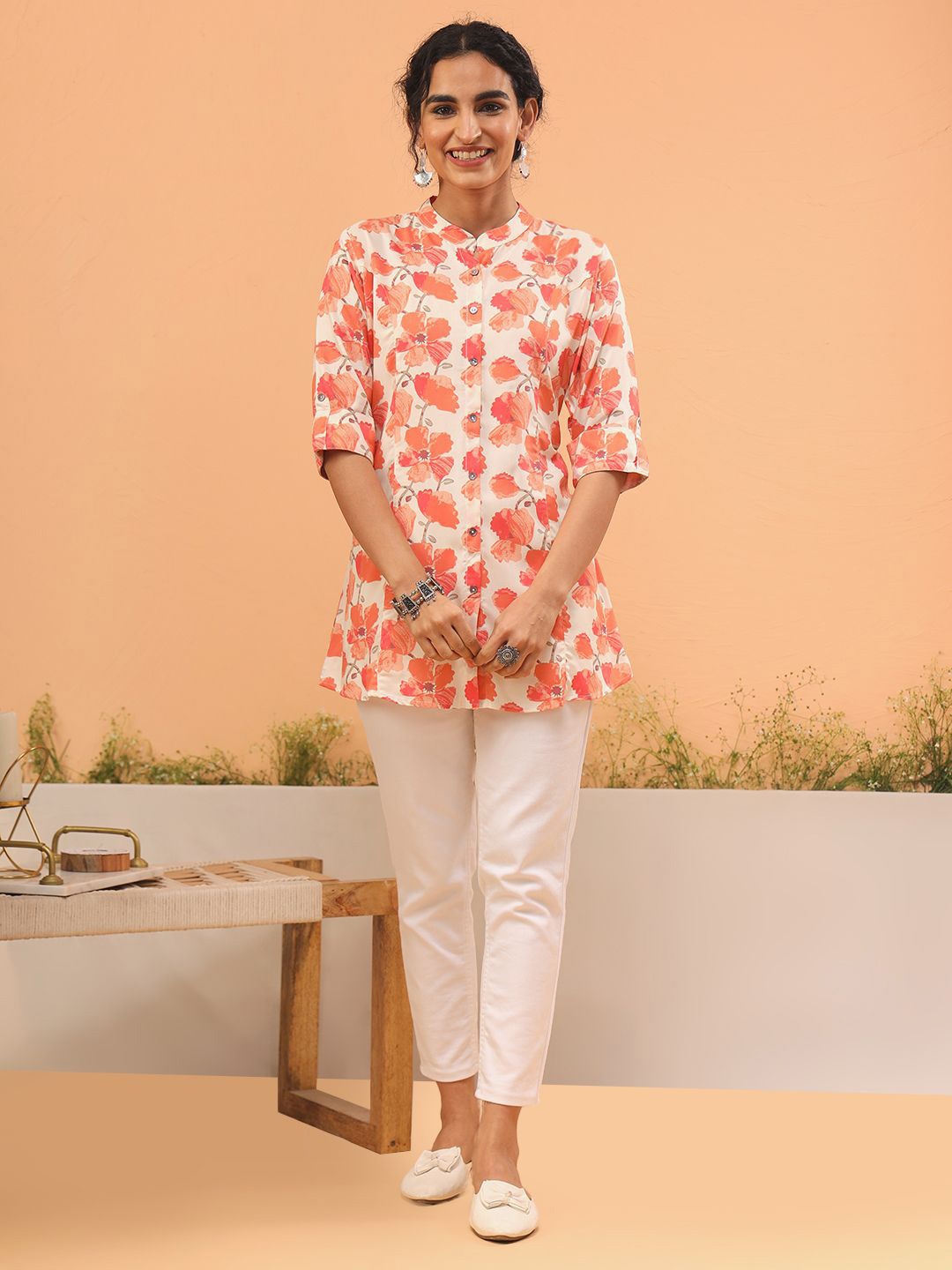 

ARAVALII Women Printed Mandarin Collar Tunic, Orange