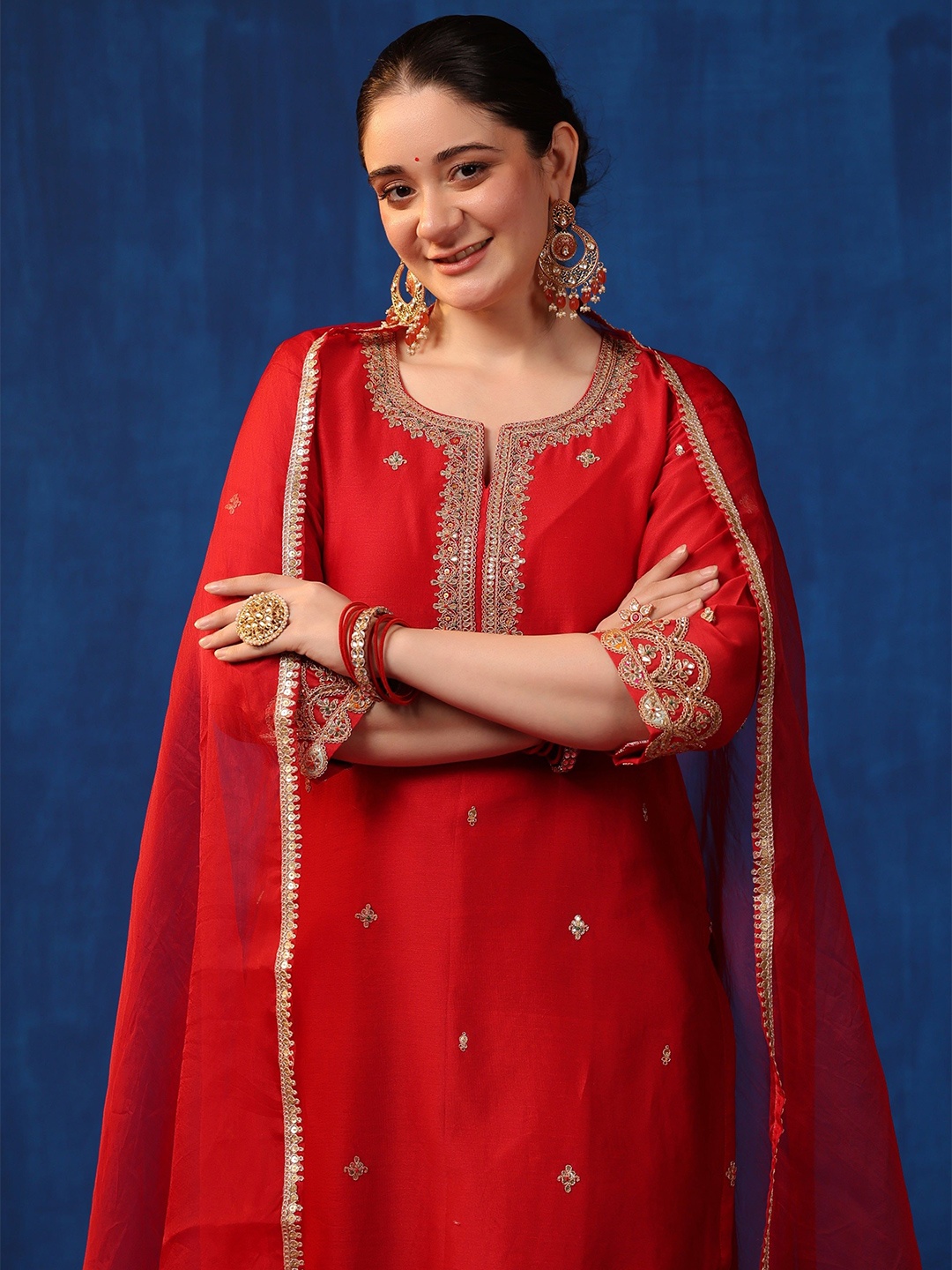 

DIMPLE DESIGN STUDIO Embroidered Chanderi Cotton Kurta with Pyjamas & Dupatta, Red