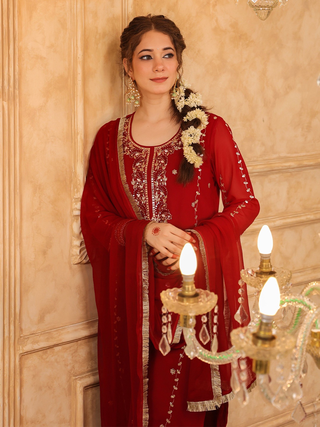 

DIMPLE DESIGN STUDIO Floral Embroidered Sequinned Straight Kurta with Trousers & Dupatta, Maroon