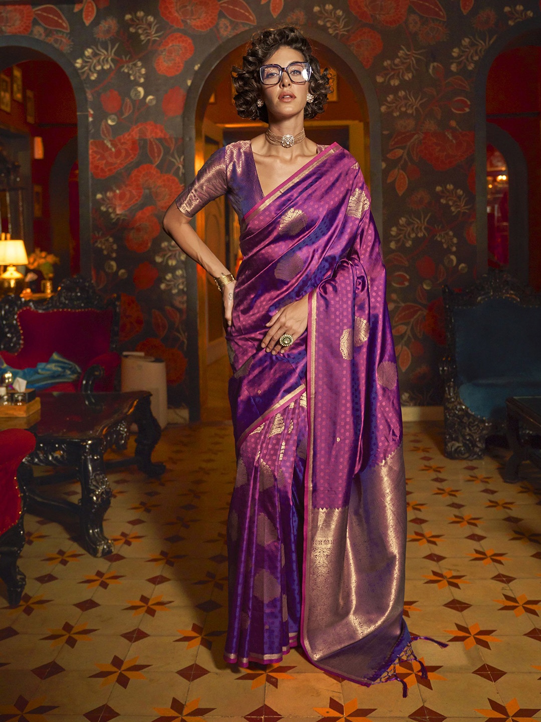 

Mitera Woven Design Zari Saree, Purple