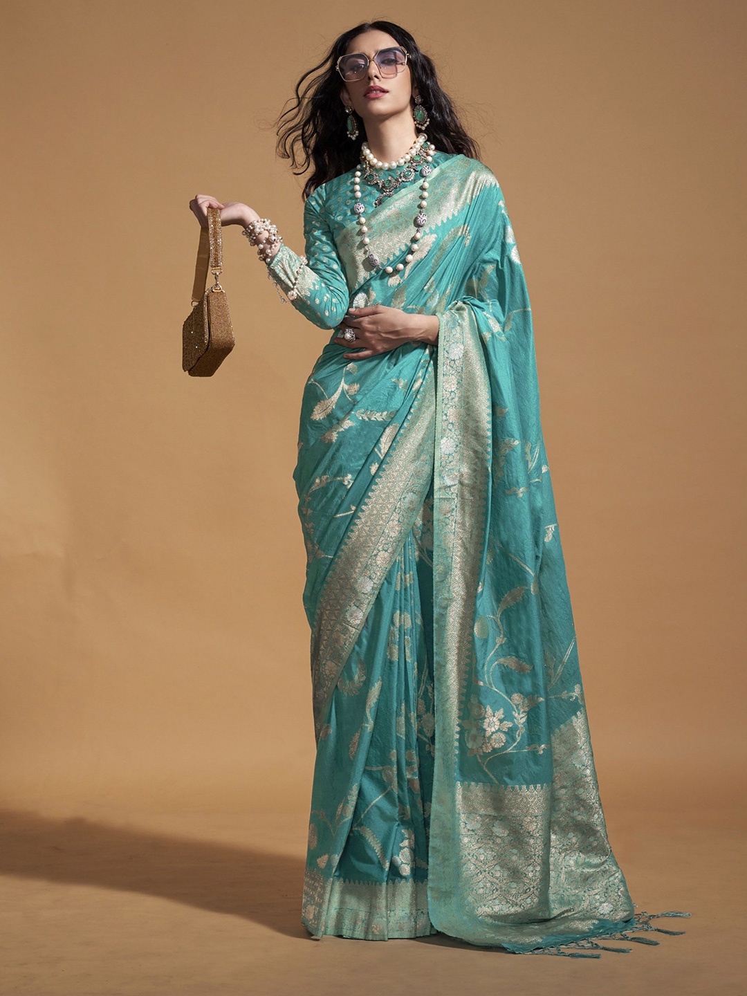 

Mitera Woven Design Zari Banarasi Saree, Blue