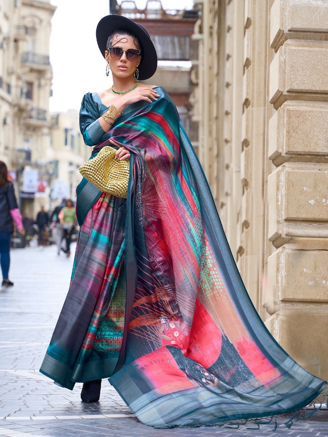 

ODETTE Silk Blend Printed Saree With Unstitched Blouse For Women, Teal