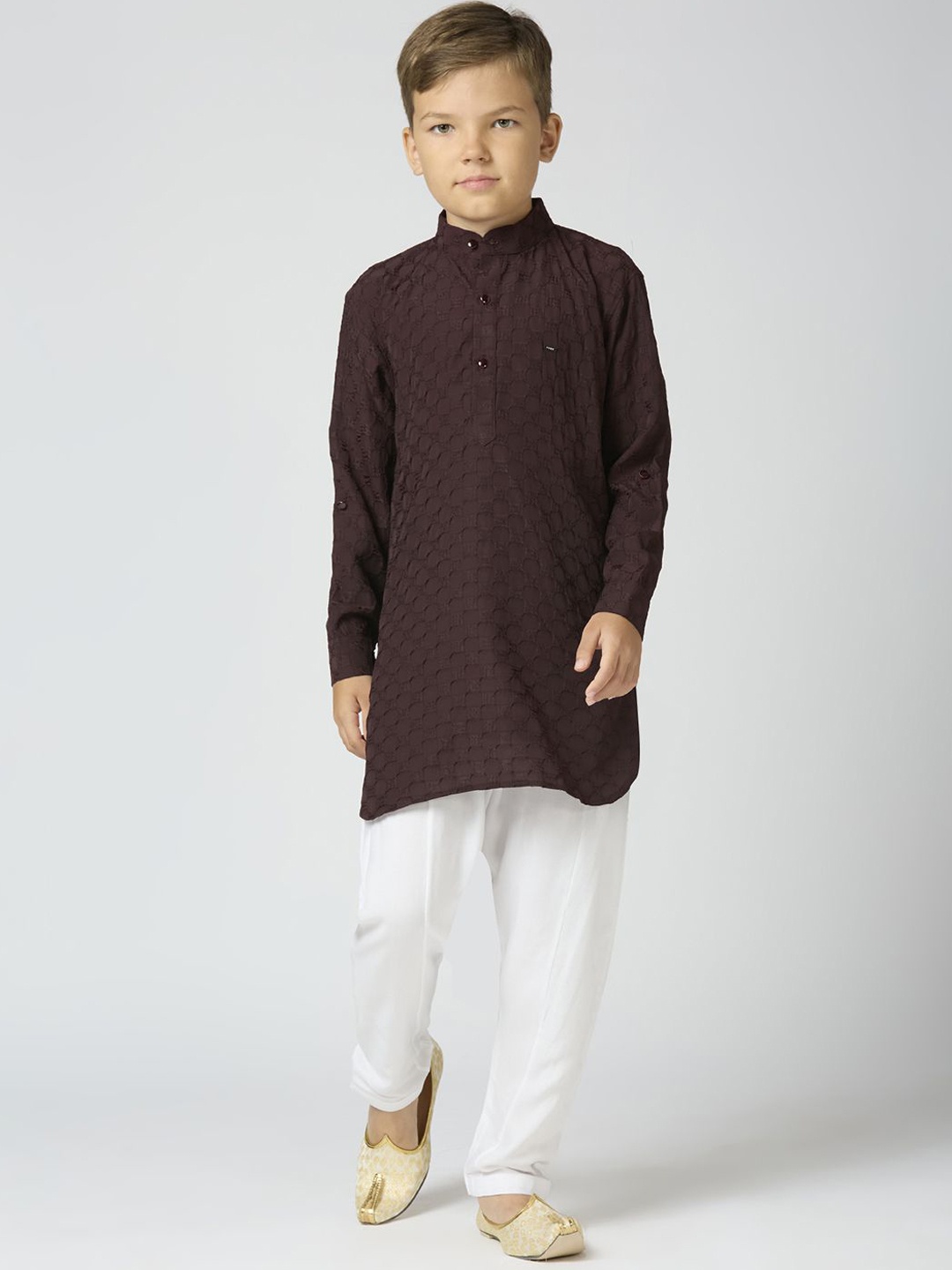 

YK Boys Geometric Self Design Band Collar Regular Straight Kurta With Trouser, Brown