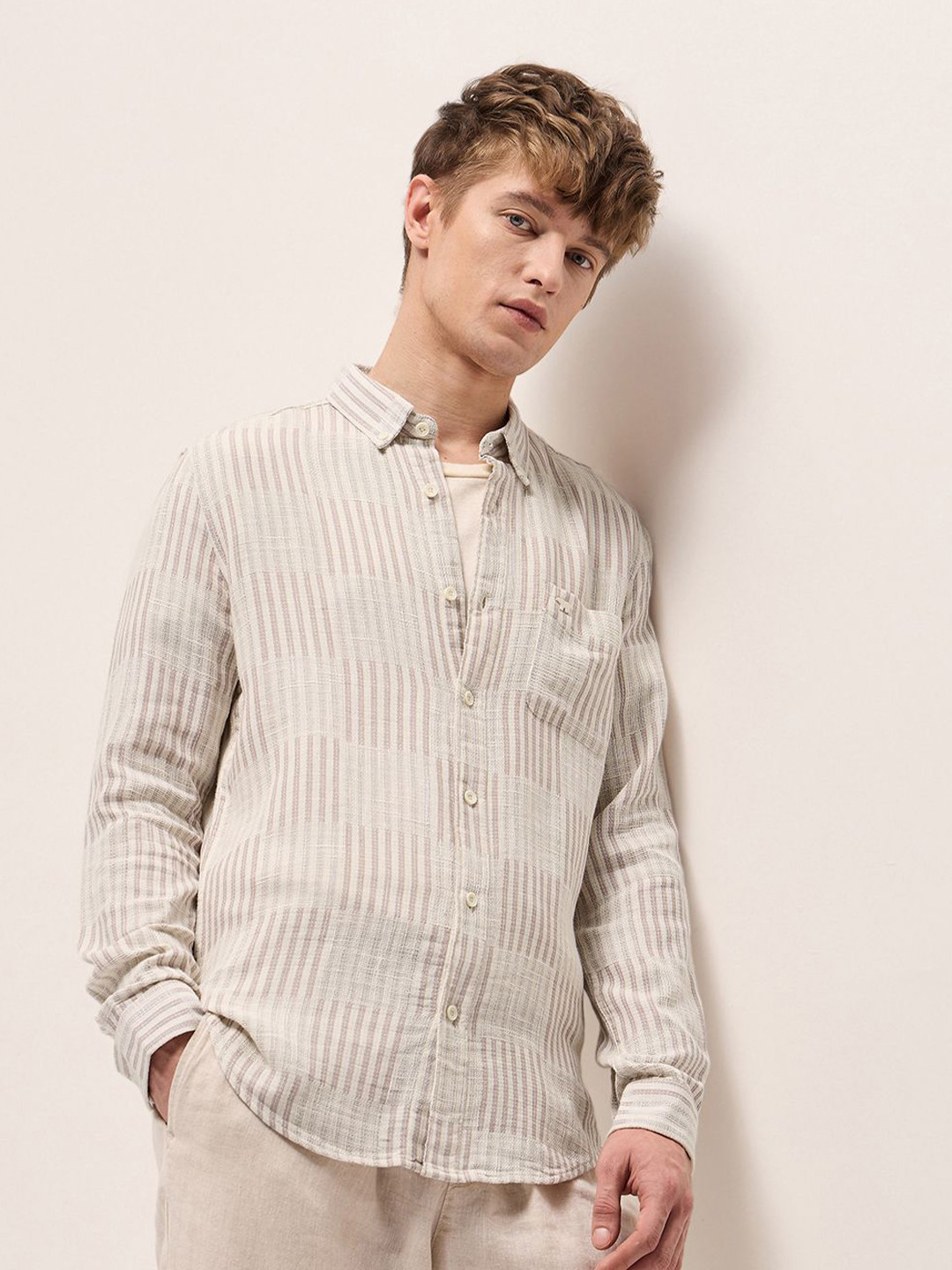 

THE BEAR HOUSE Men Button-Down Collar Vertical Striped Cotton Slim Fit Casual Shirt, Beige