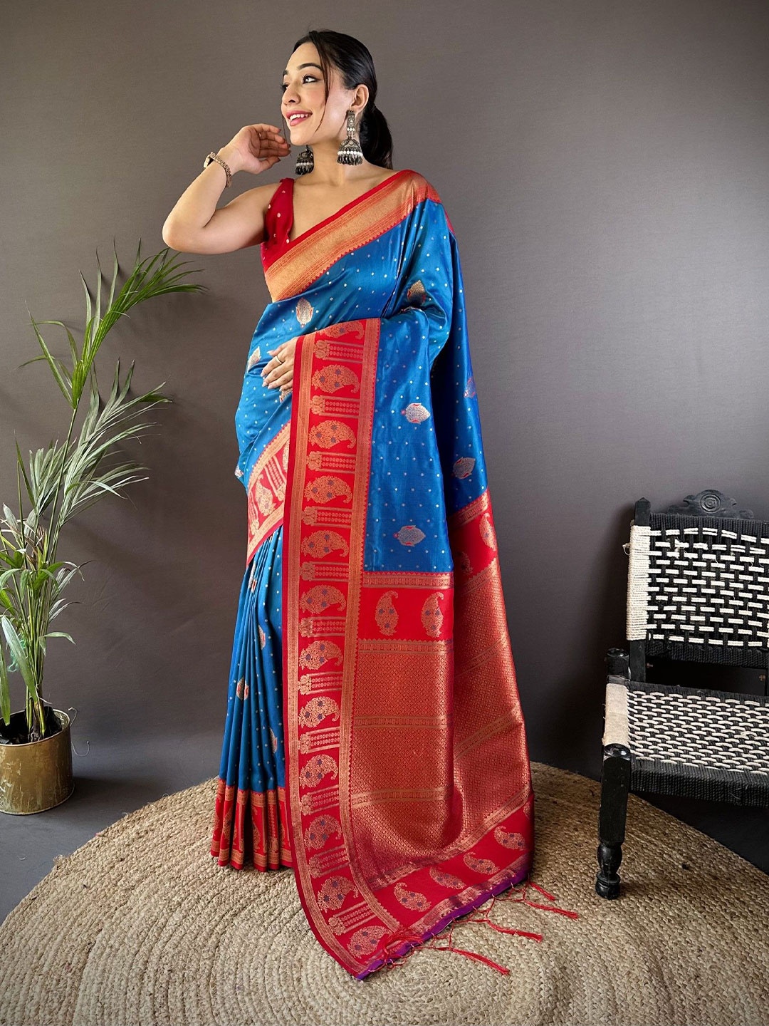 

LeeliPeeri Designer Ethnic Motifs Woven Design Zari Banarasi Saree, Blue