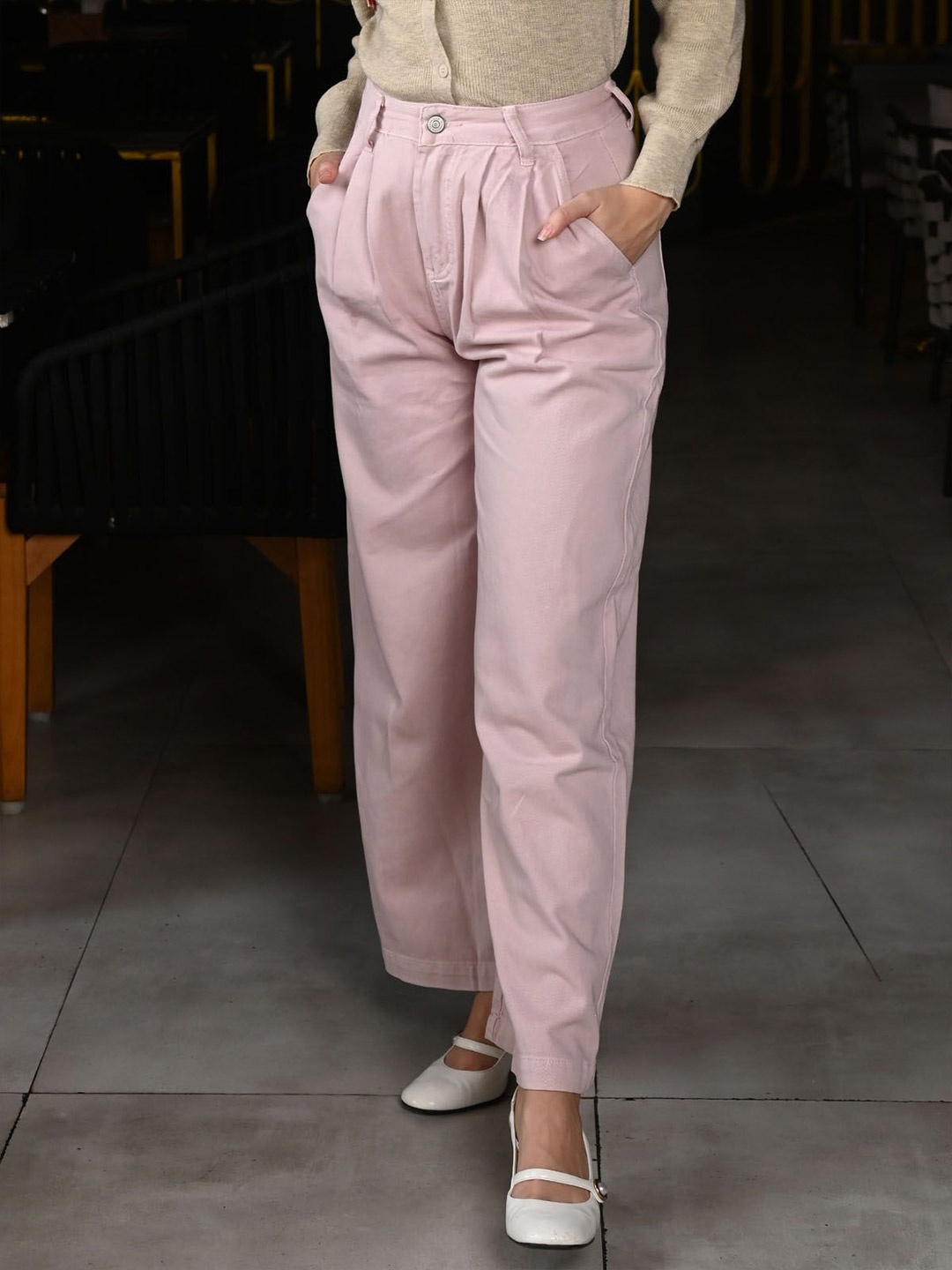 

ODETTE Women Pink Twill Solid Trouser