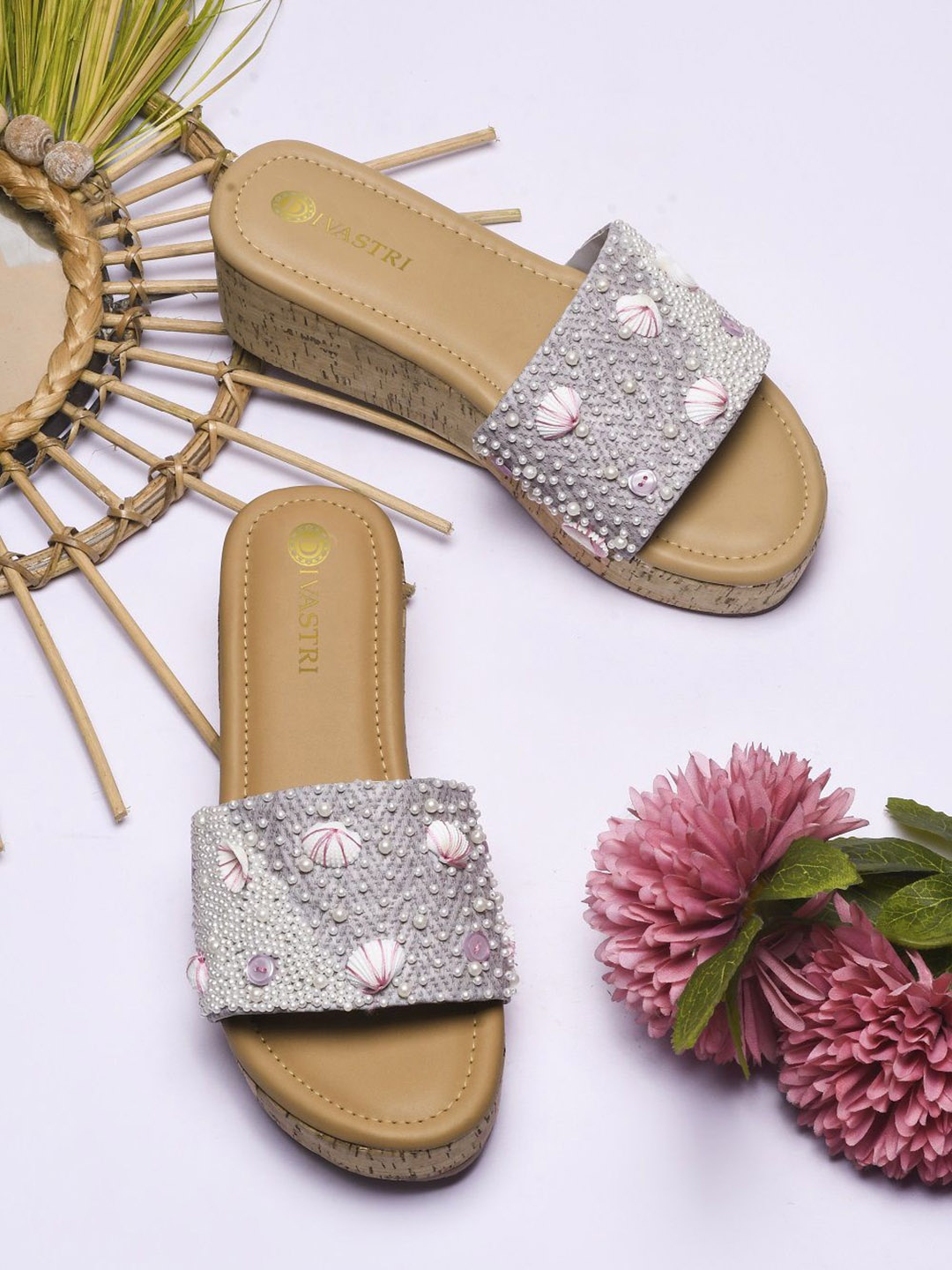 

DIVASTRI Party Platform Sandals, Grey