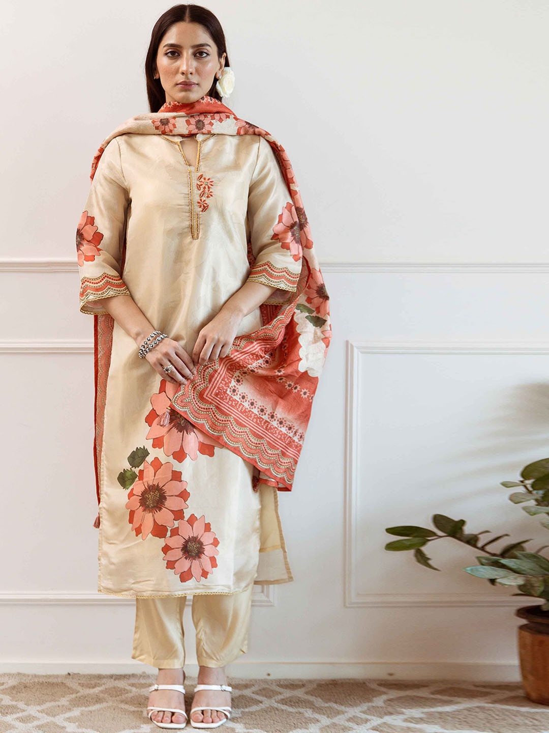 

KALINI Women Floral Embroidered Regular Beads and Stones Kurta with Trousers & With Dupatta, Beige
