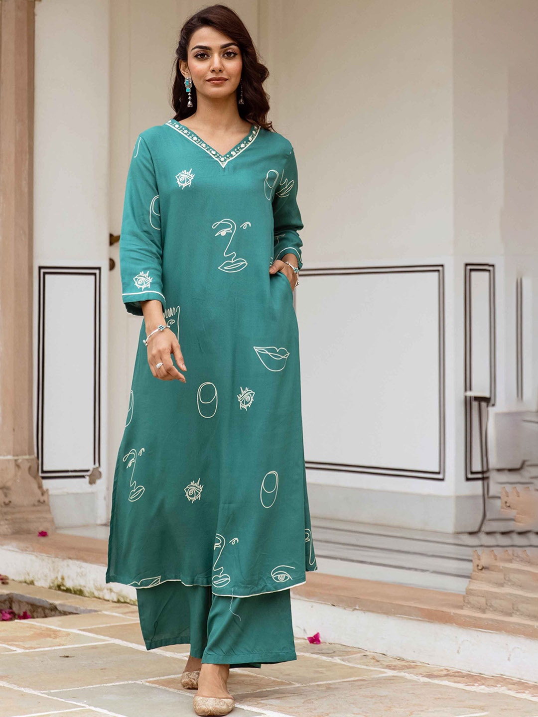 

KALINI Women Printed Regular Sequinned Kurta with Palazzos, Sea green