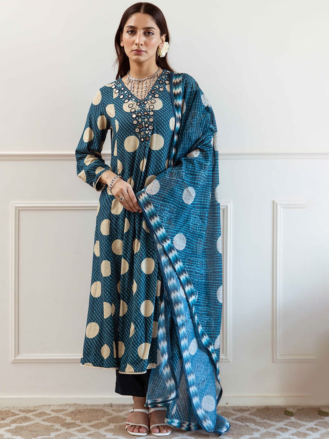 

KALINI Women Bandhani Printed Regular Mirror Work Kurta with Trousers & With Dupatta, Teal