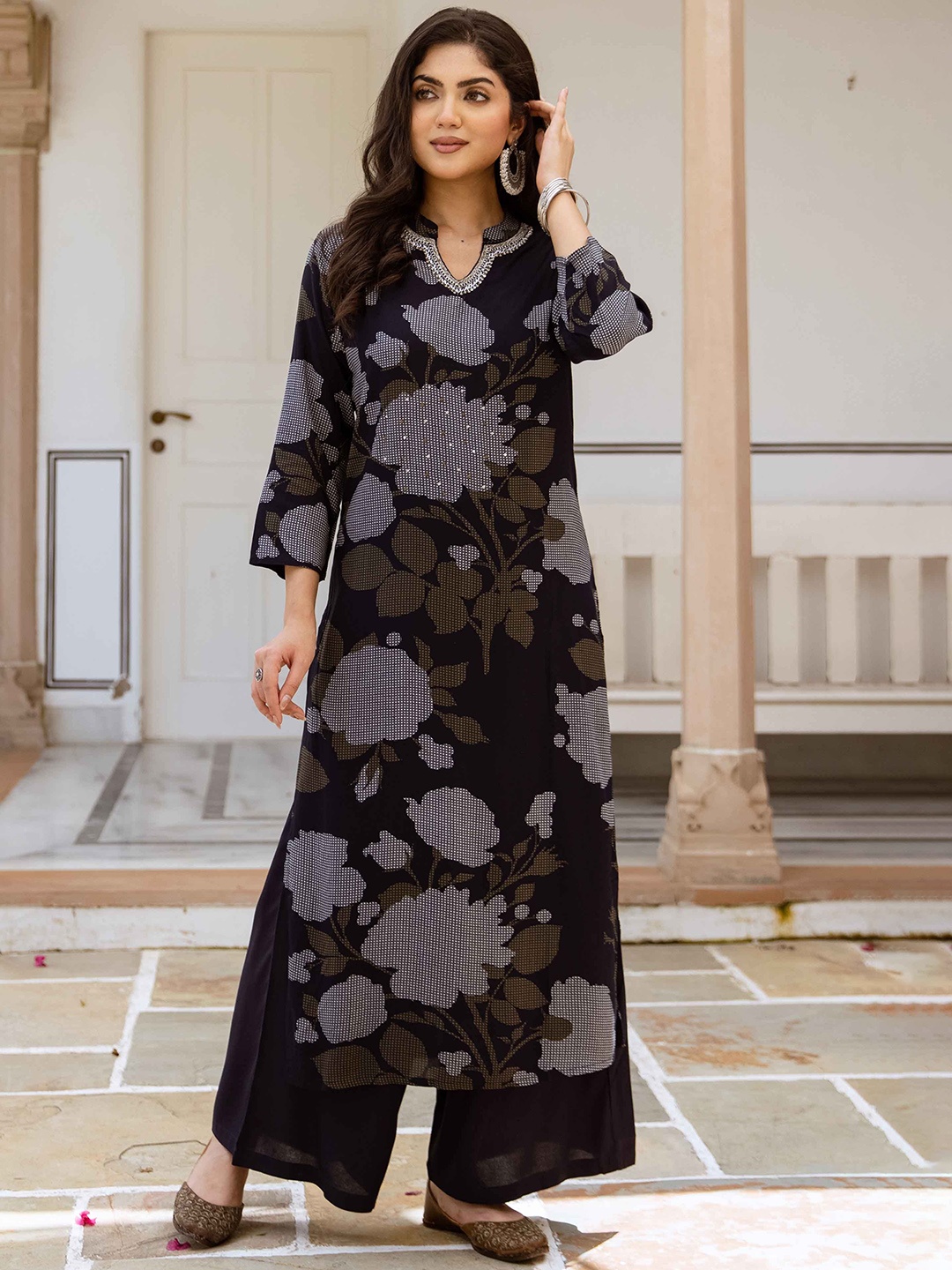 

KALINI Women Floral Printed Regular Beads and Stones Kurta with Palazzos, Navy blue