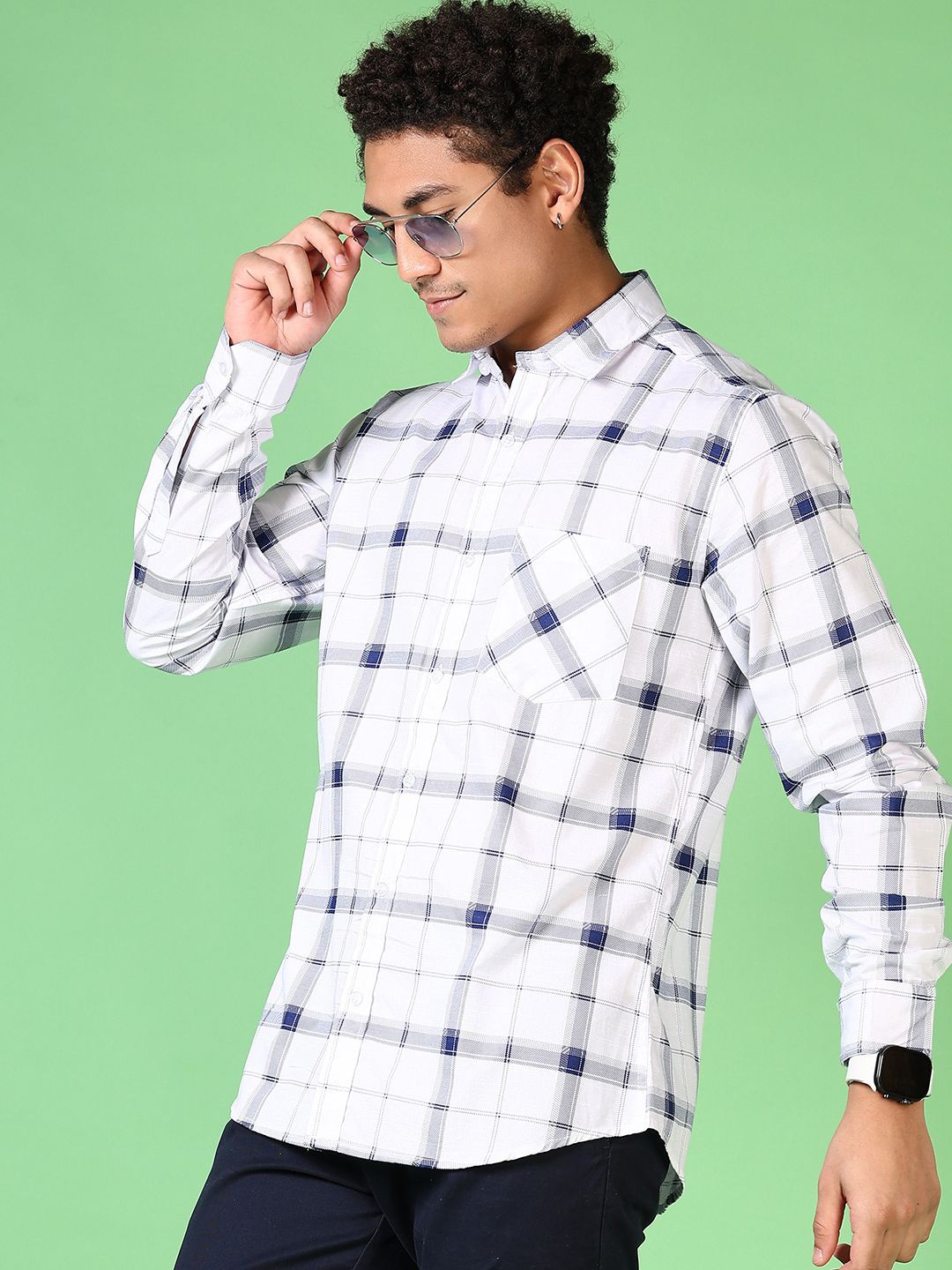 

V-Mart Men Opaque Checked Casual Shirt, White