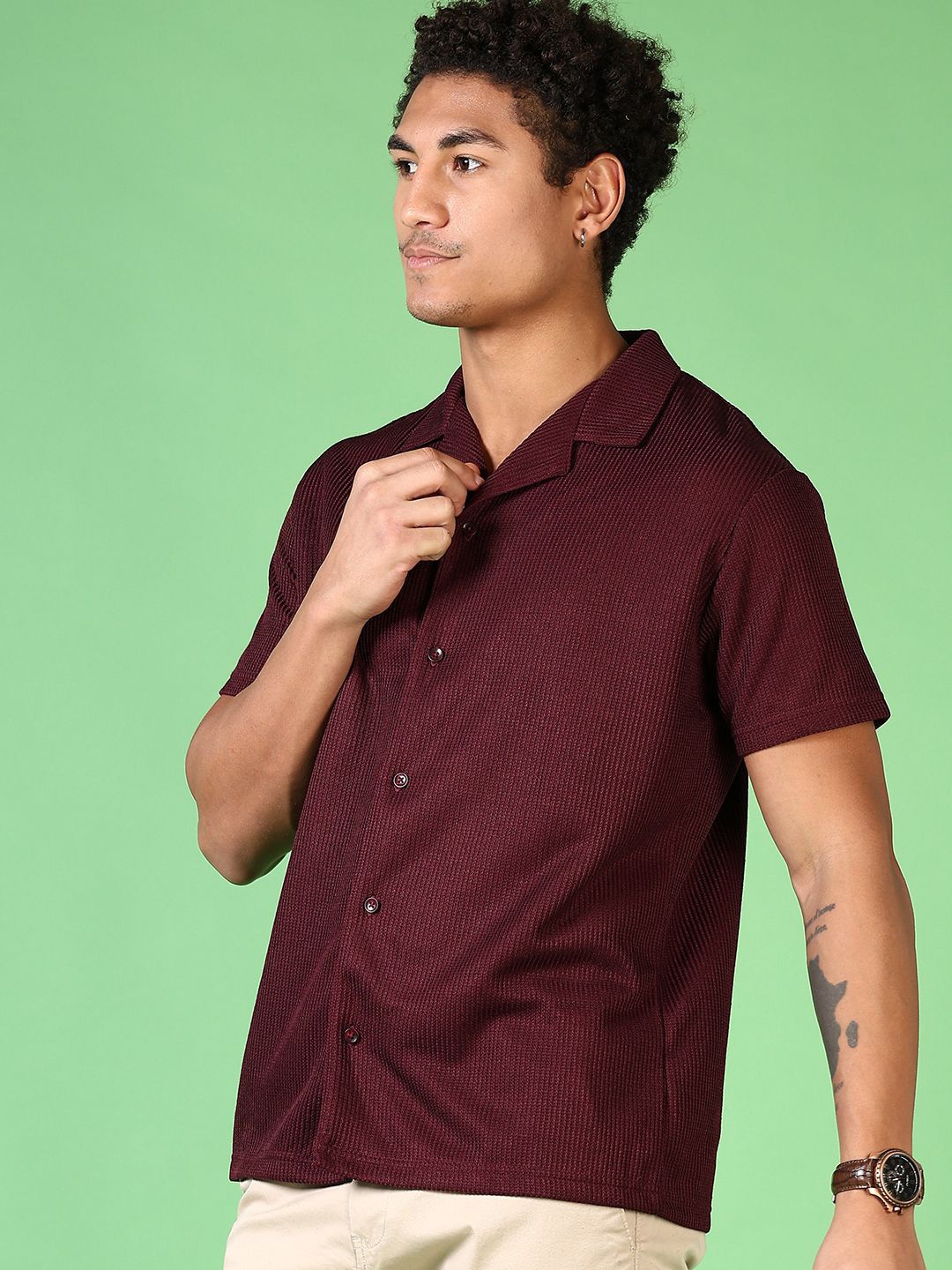 

V-Mart Men Opaque Casual Shirt, Maroon
