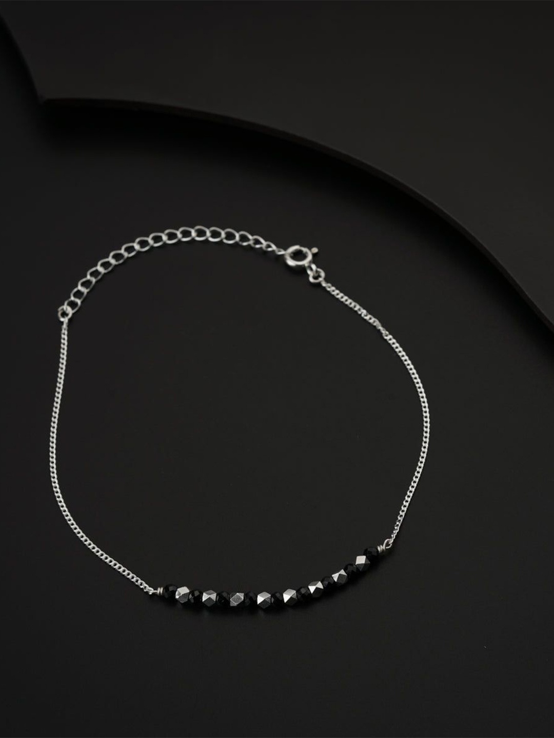 

House of Aadyaa Anklet, Silver