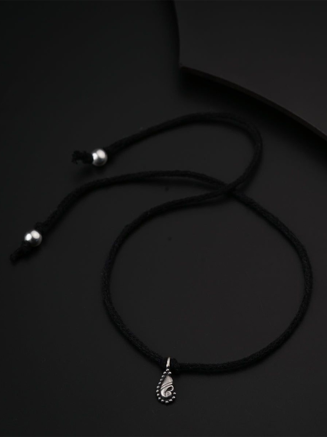 

House of Aadyaa Anklet, Silver