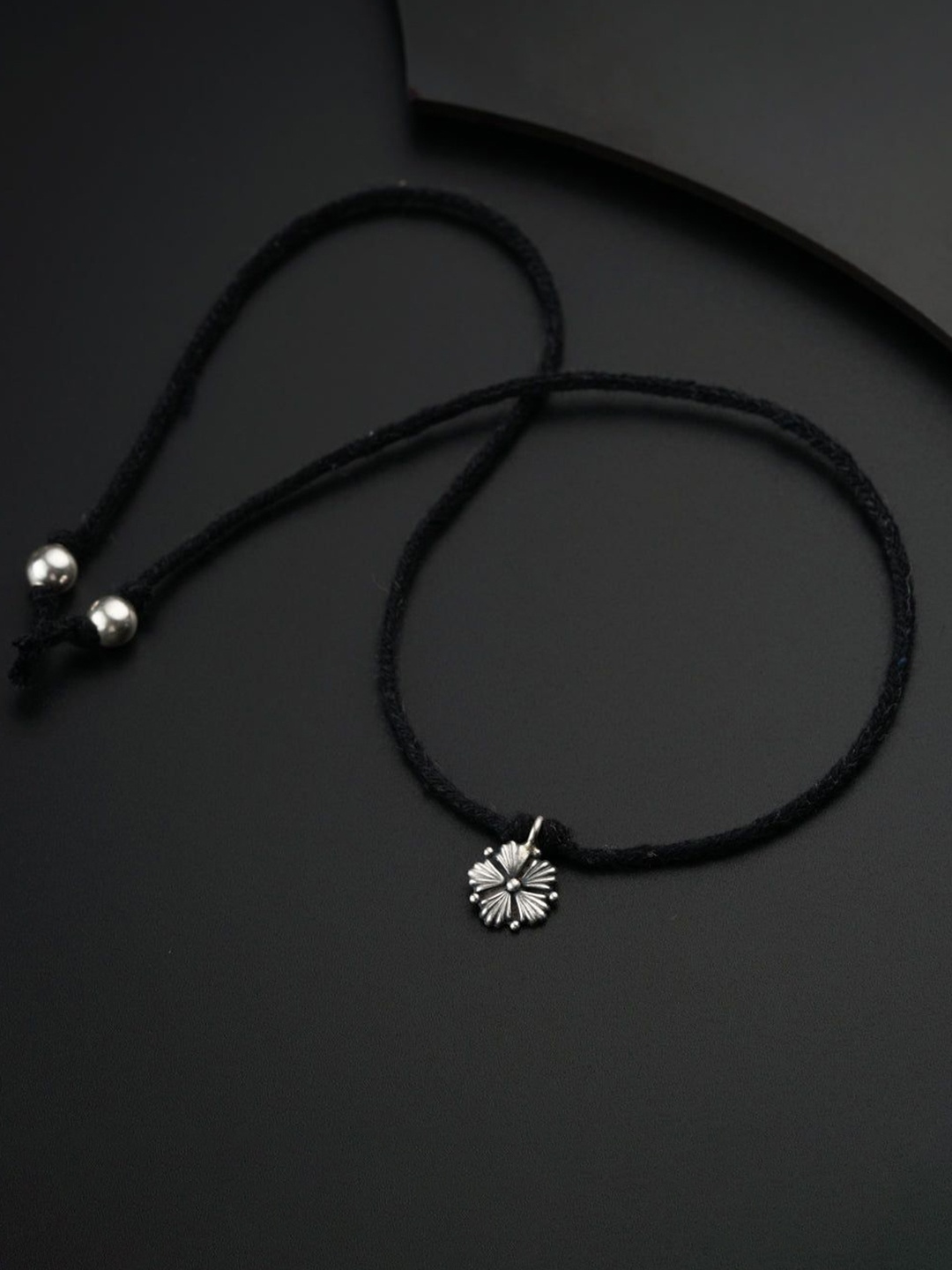 

House of Aadyaa Anklet, Silver