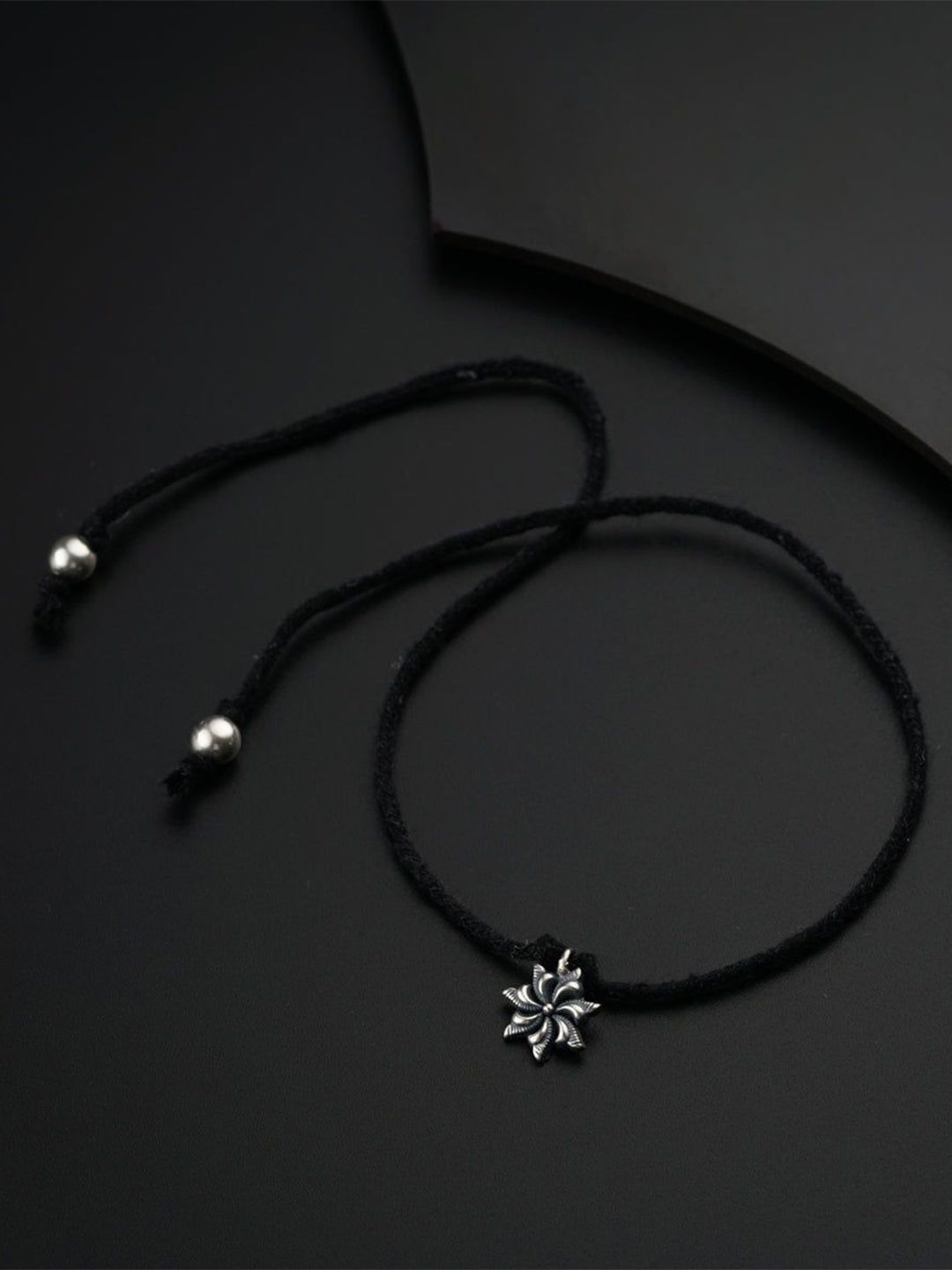 

House of Aadyaa Anklet, Silver
