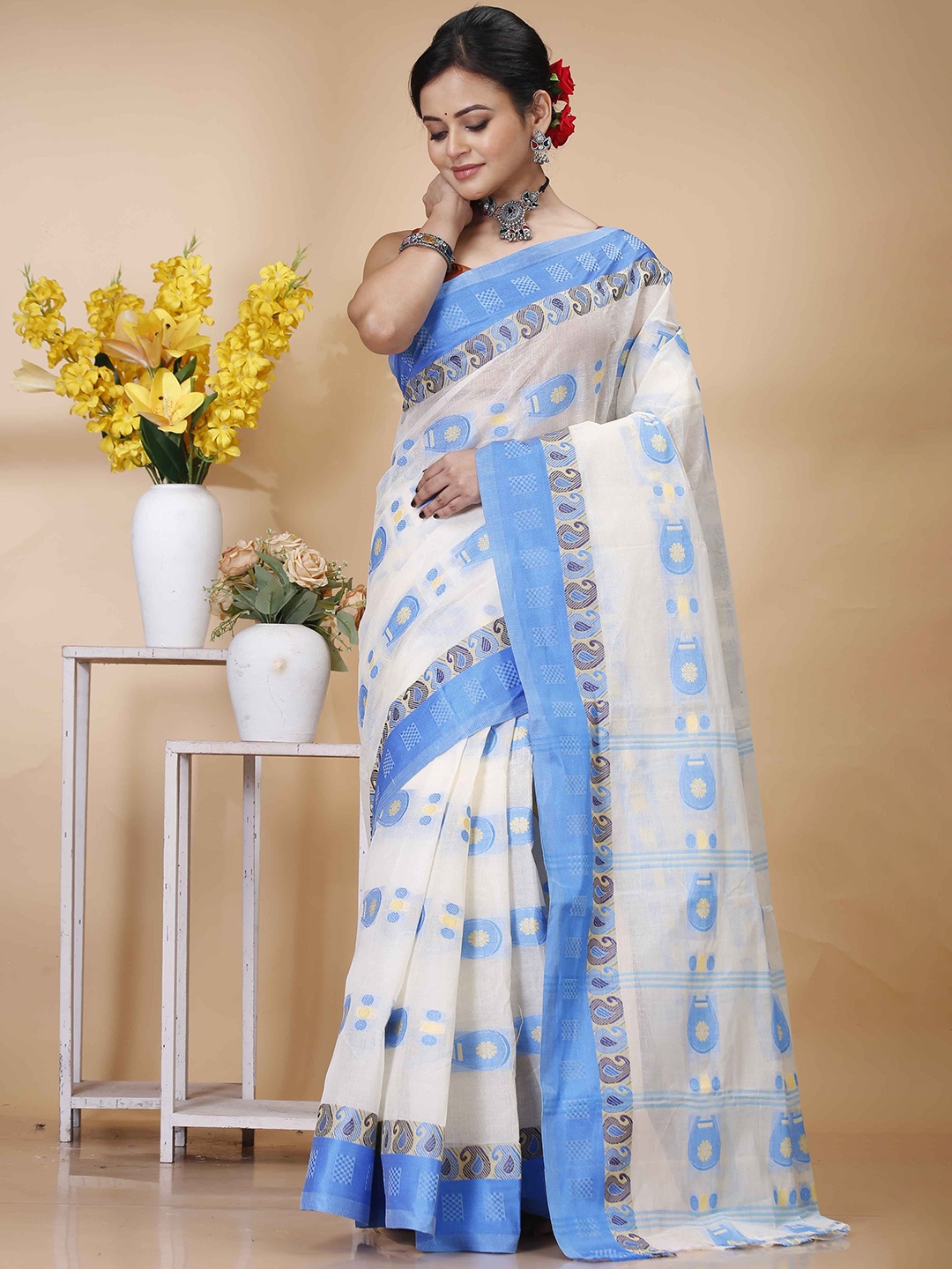 

Ruuprekha Woven Design Pure Cotton Fusion Taant Saree, Blue