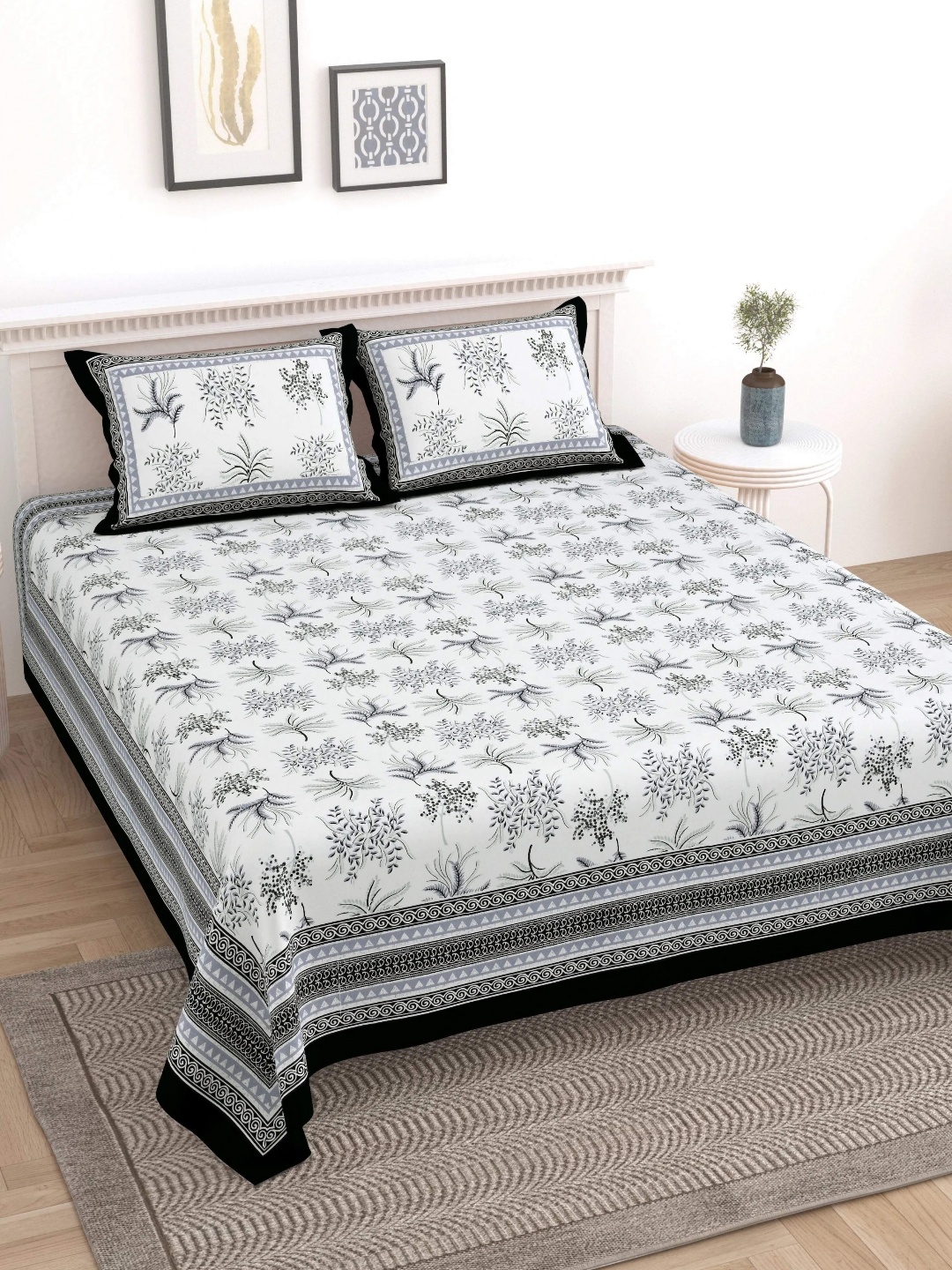 LIVING ROOTS Block Jaal Black Floral Pure Cotton 250 TC King Bedsheet Set-2.28 m x 2.64 m