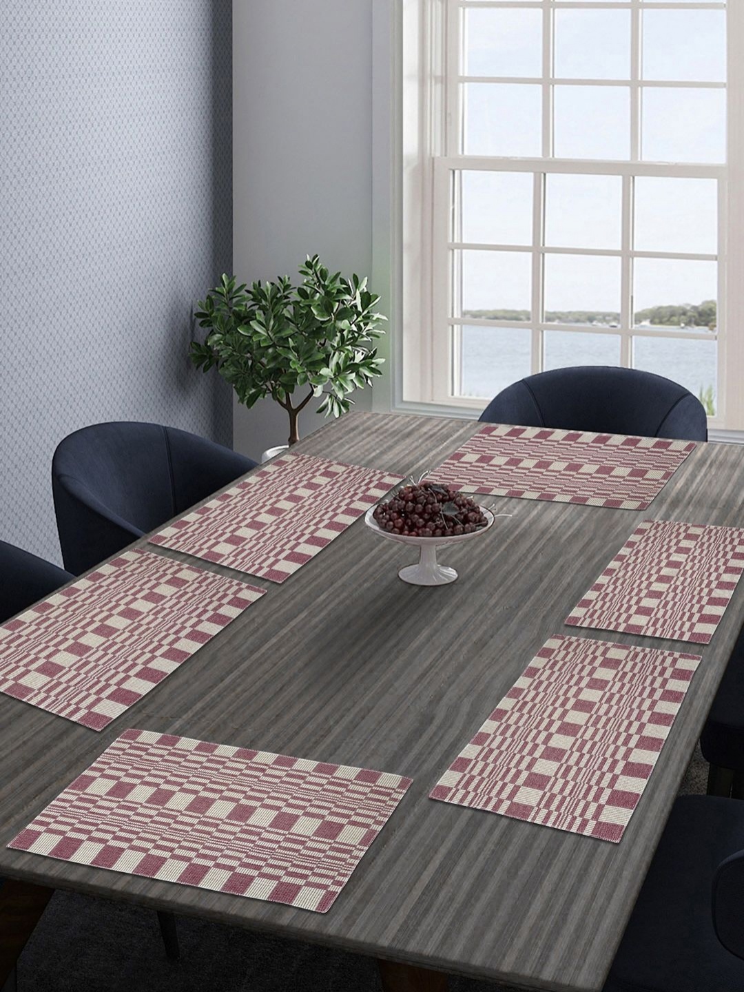 

Aura Brown & Off-White 6 Pieces Geometric Printed Cotton Table Placemats