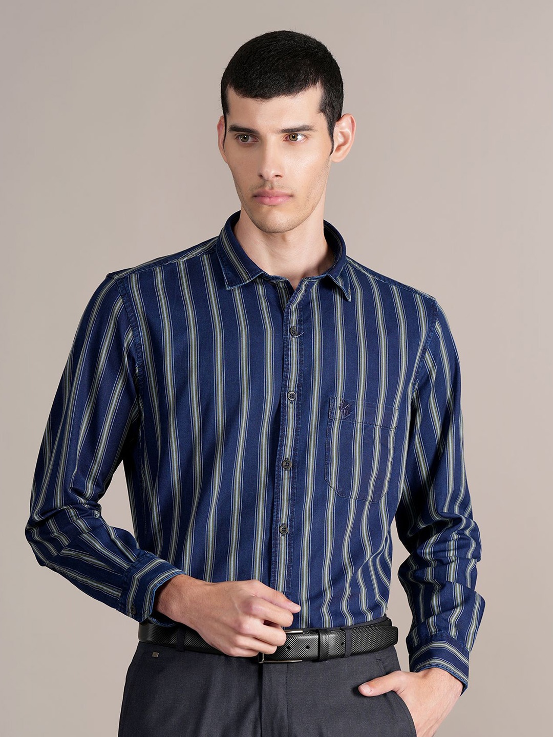 

Cantabil Men Spread Collar Vertical Striped Cotton Casual Shirt, Navy blue