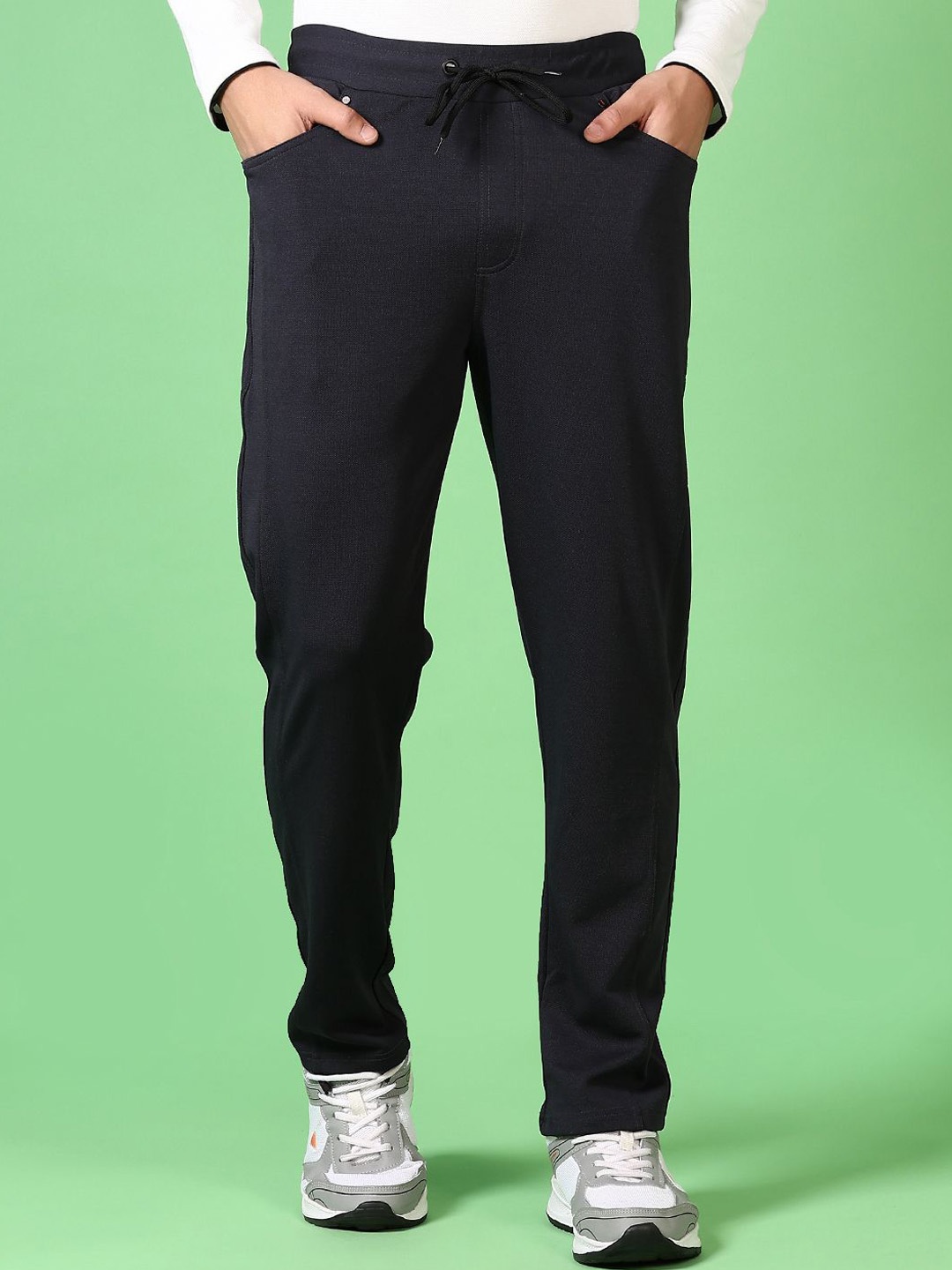 

V-Mart Men Cotton Mid Rise Track Pants, Black