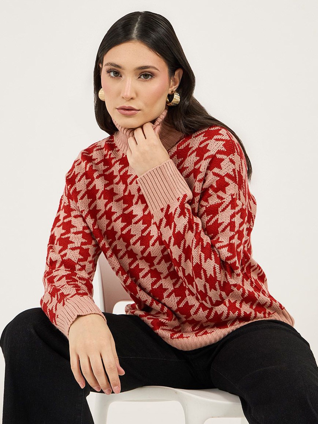 

Styli Women Turtle Neck Houndstooth Pattern Sweater, Red