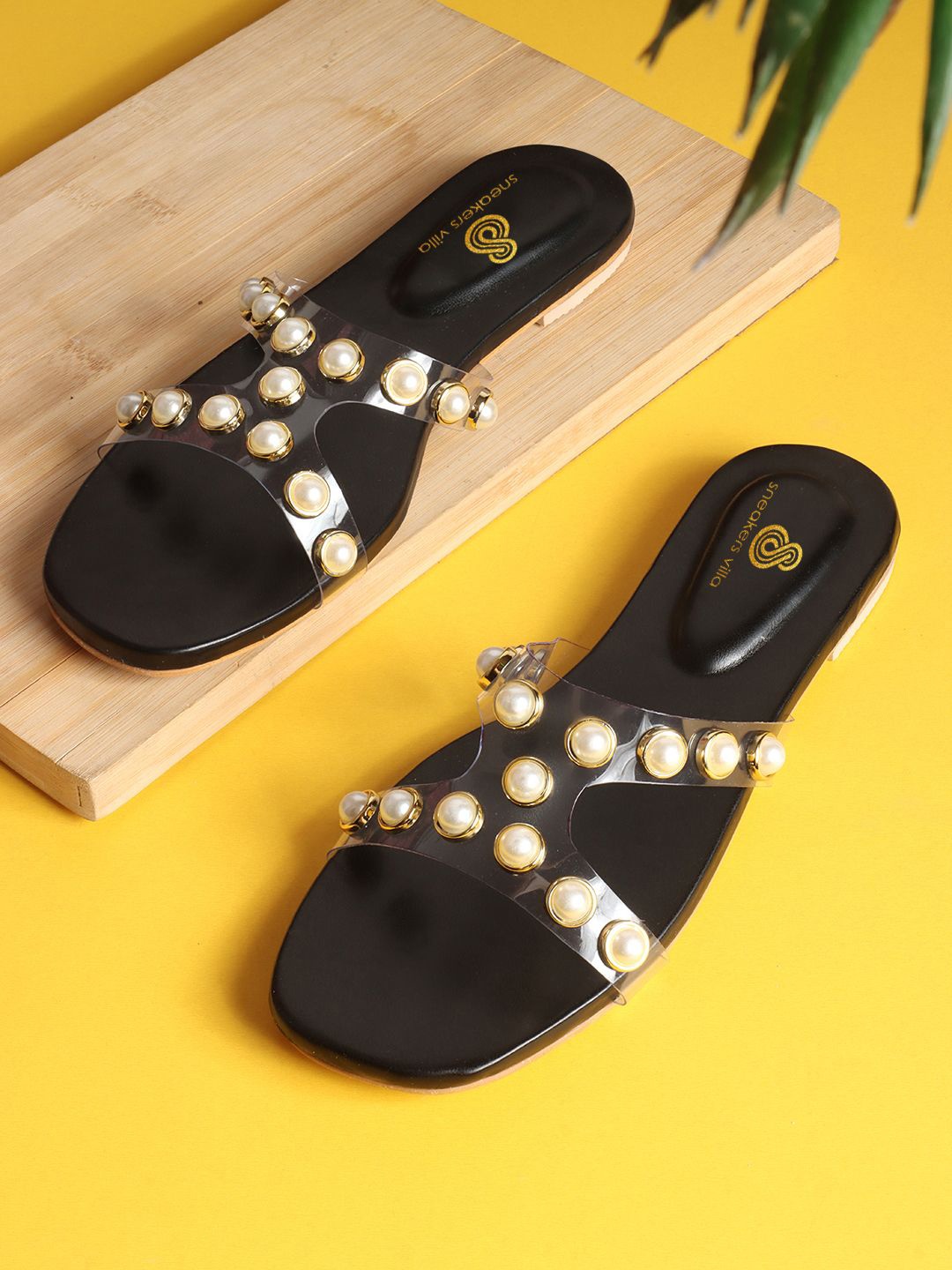 

sneakers villa Women Open Toe Flats, Black