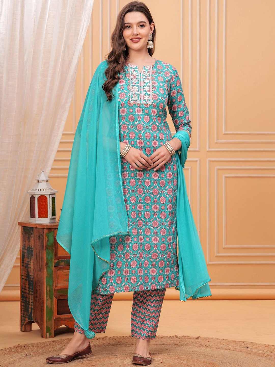 

NEW4U Floral Printed Notch Neck Thread Work Pure Cotton Kurta With Palazzos & Dupatta, Turquoise blue