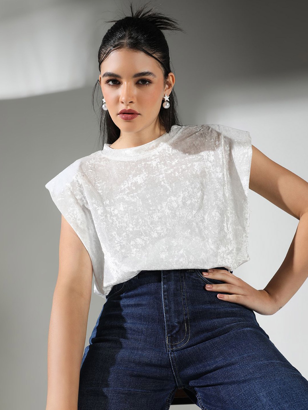 

SHOWOFF Women Extended Sleeves Velvet Boxy Top, White