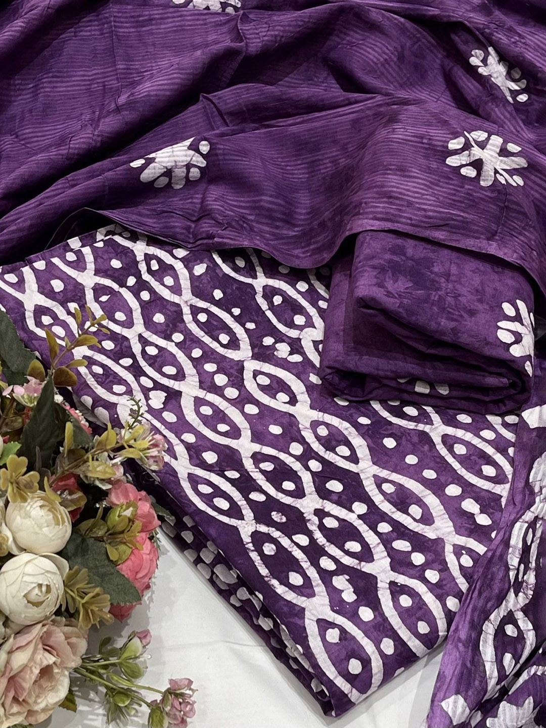 

SALWAR STUDIO Batik Printed Pure Cotton Unstitched Dress Material, Purple