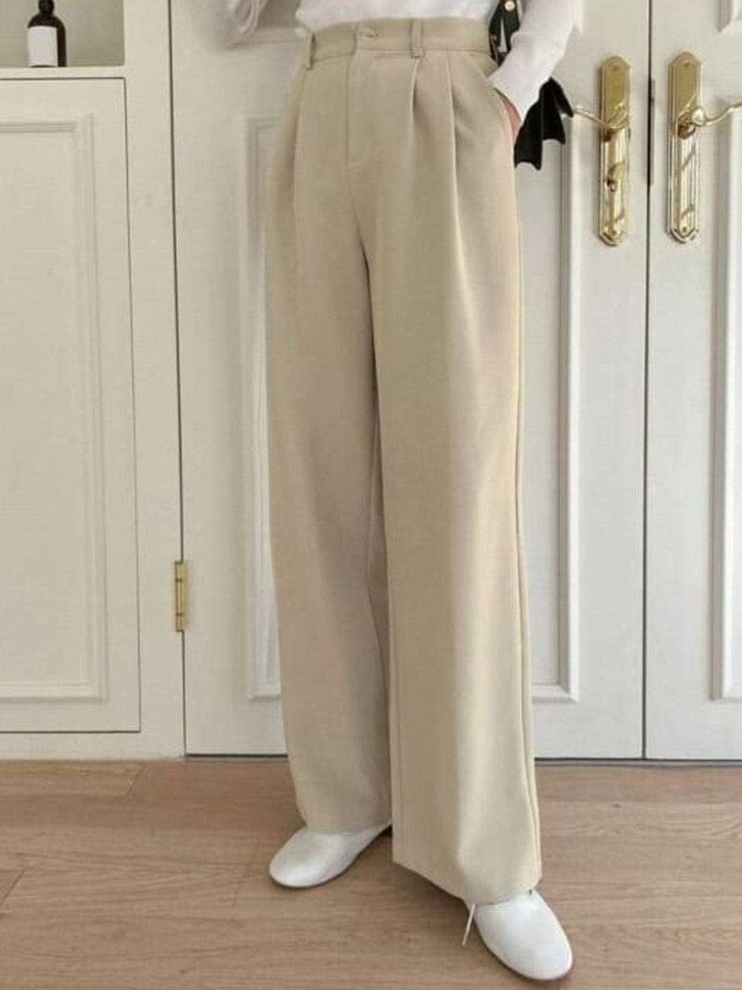 

BROADSTAR Women Smart Loose Fit High-Rise Easy Wash Pleated Trousers, Beige