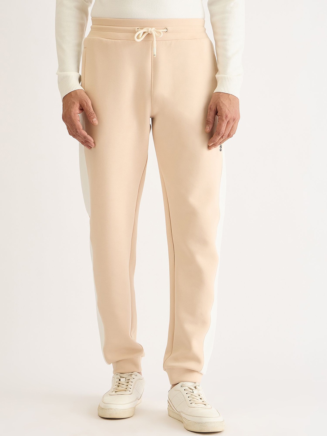 Iconic Men Mid Rise Regular Fit Joggers, Beige
