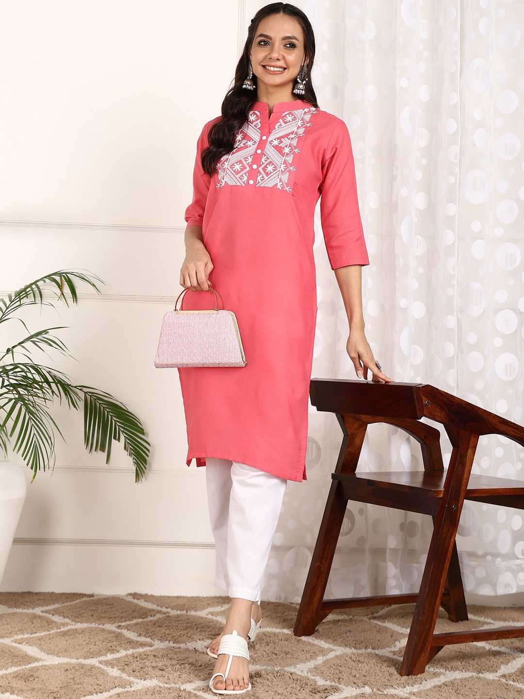 

KALINI Geometric Embroidered Cotton Straight Kurta, Peach
