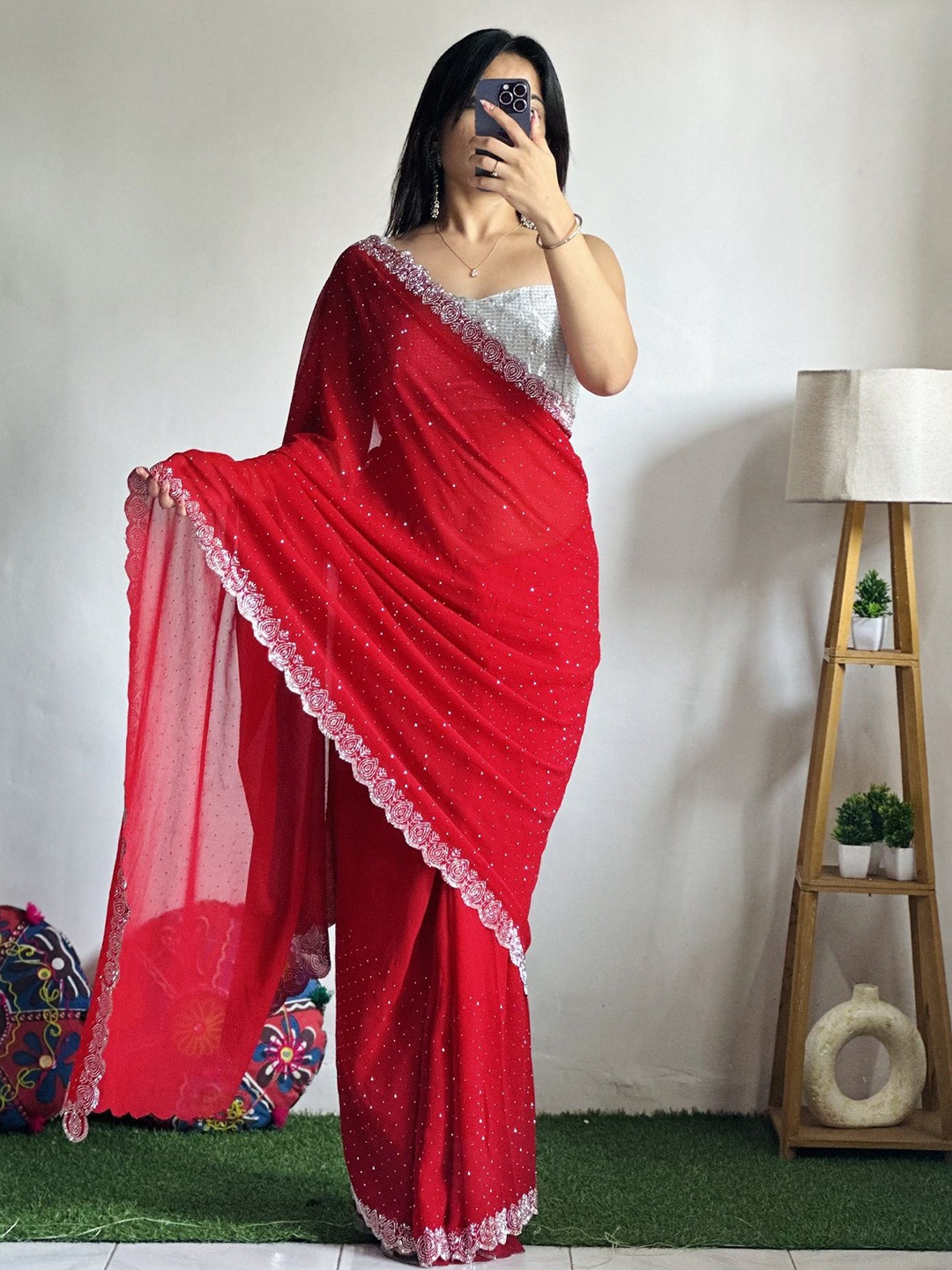 

choiceit Ethnic Motifs Sequinned Heavy Work Saree, Red