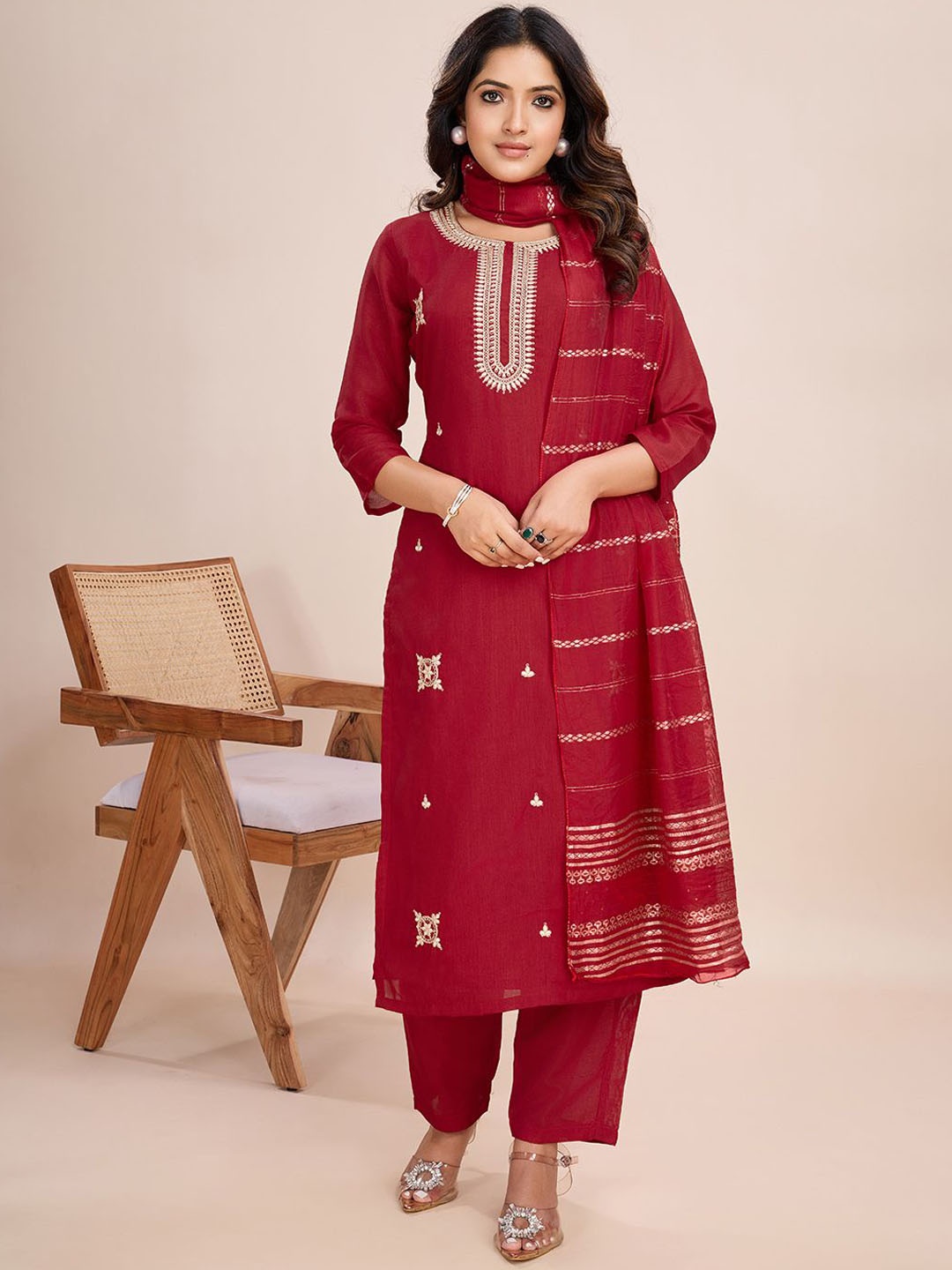 

FASHIRE Floral Embroidered Thread Work Kurta with Trouser & Dupatta, Red