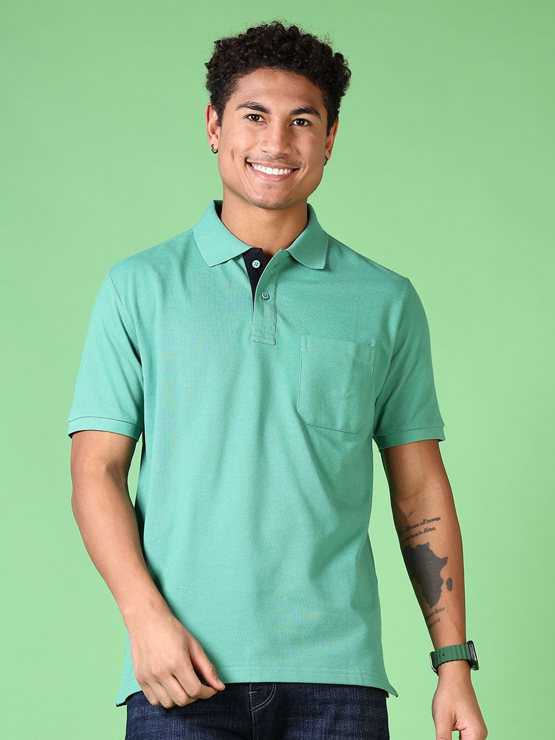 

V-Mart Men Solid Polo Collar Cotton T-shirt, Green