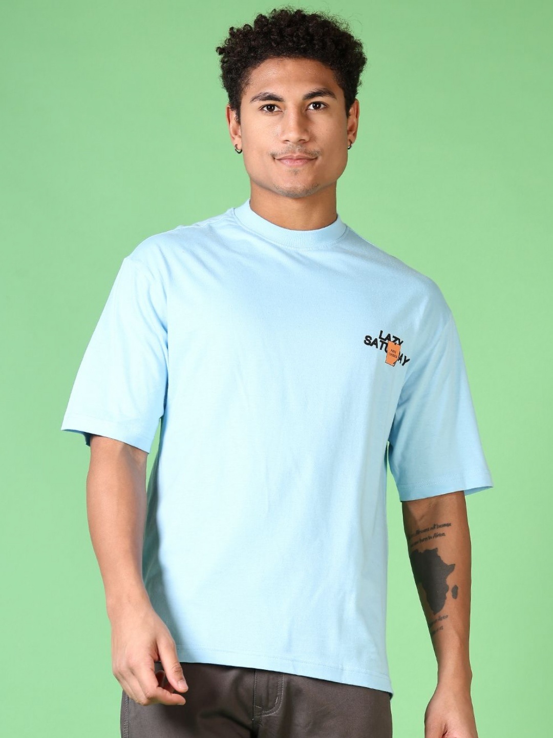 

V-Mart Men Graphic Printed Round Neck Cotton T-shirt, Blue