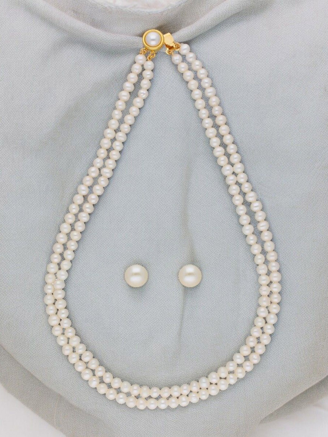 

Sri Jagdamba Pearls Dealer Gold-Plated Pearl Beaded Jewellery Set